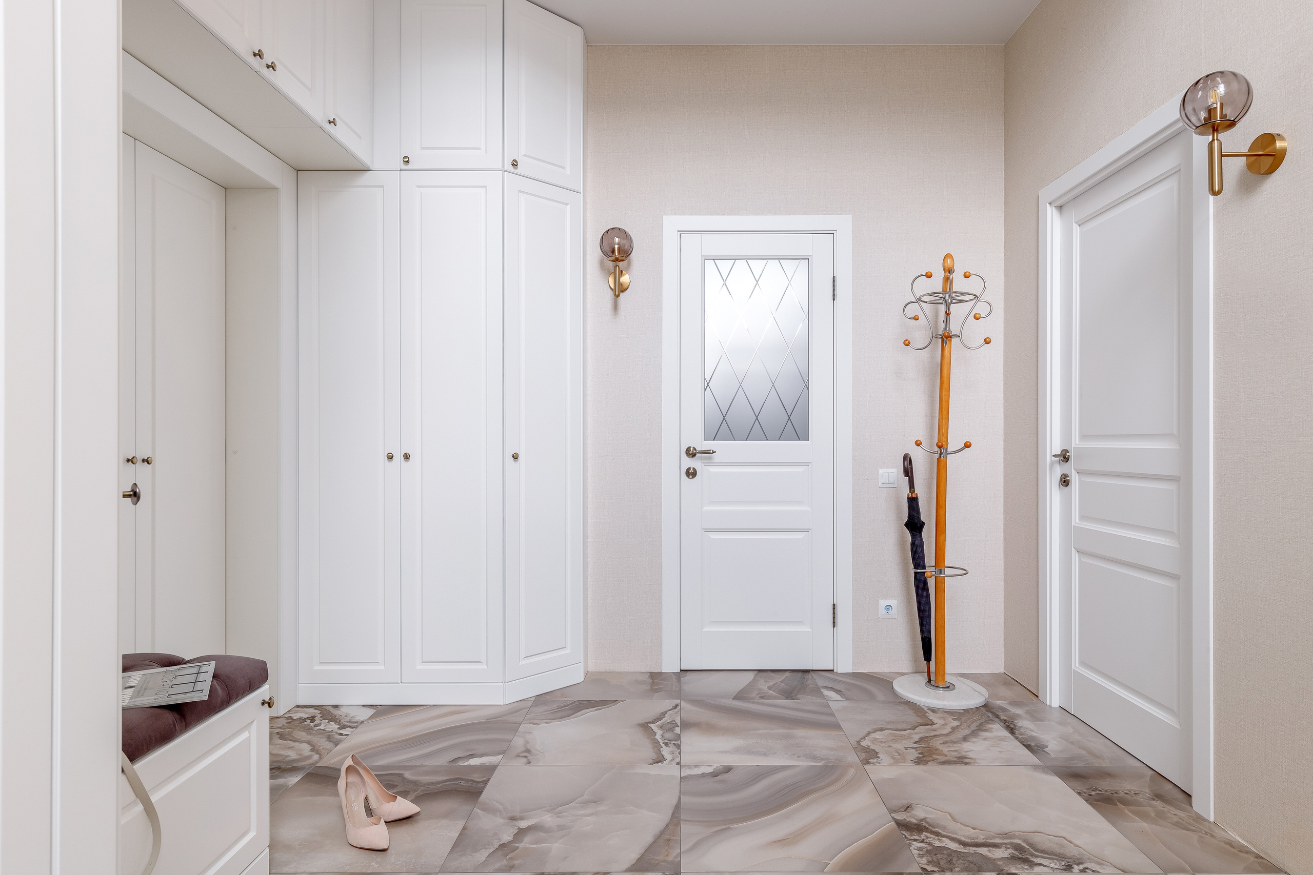 Клевер Шкаф. Прихожая с секретом. г. Краснодар. Интерьерный фотограф в Краснодарском крае Светлана Шурлова