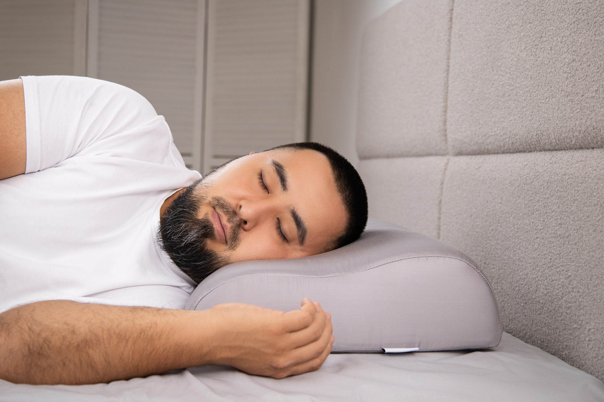 Предметная фотосъемка в интерьере Астана. Рекламный фуд фотограф и видеограф в Астане Алина Лысенко