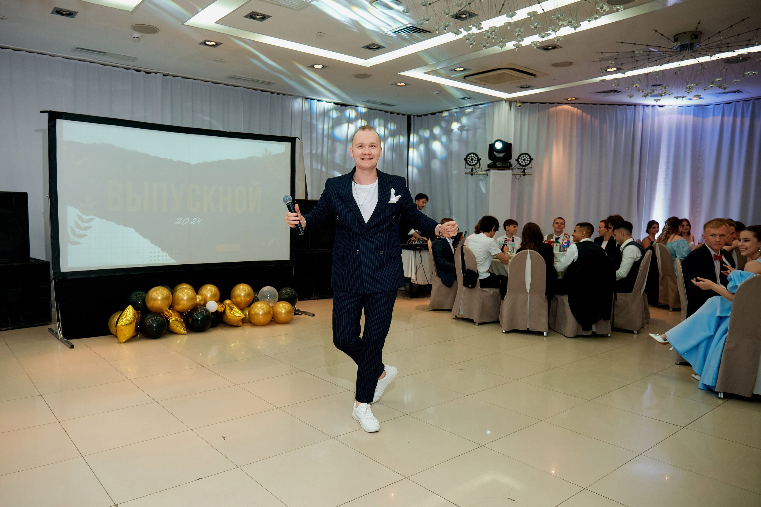 Выпускной 11В. Школа 38. Фотограф Таганрог Анна Трайжон