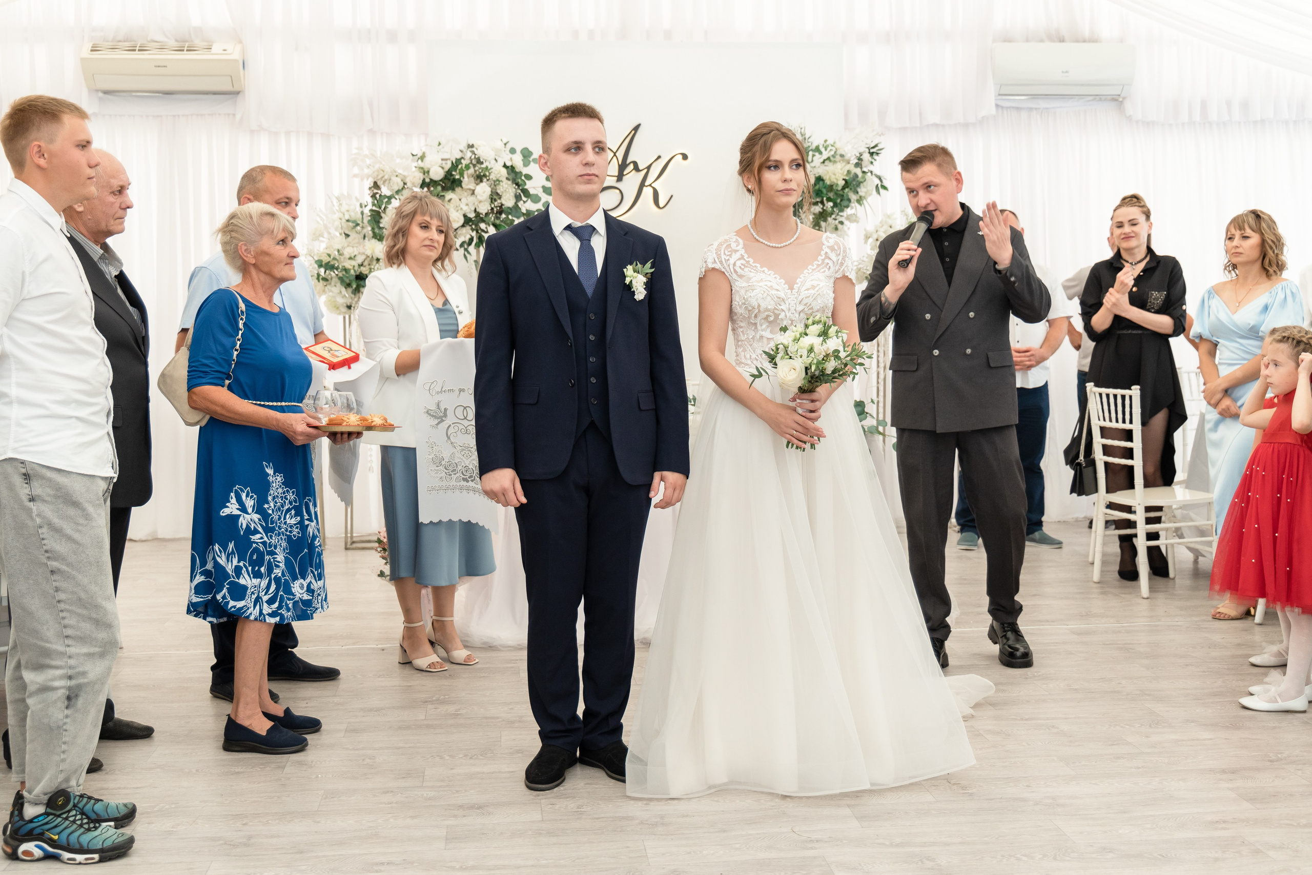 Ксения и Антон (полный день). Фотограф в Барнауле Юлия Садвокасова