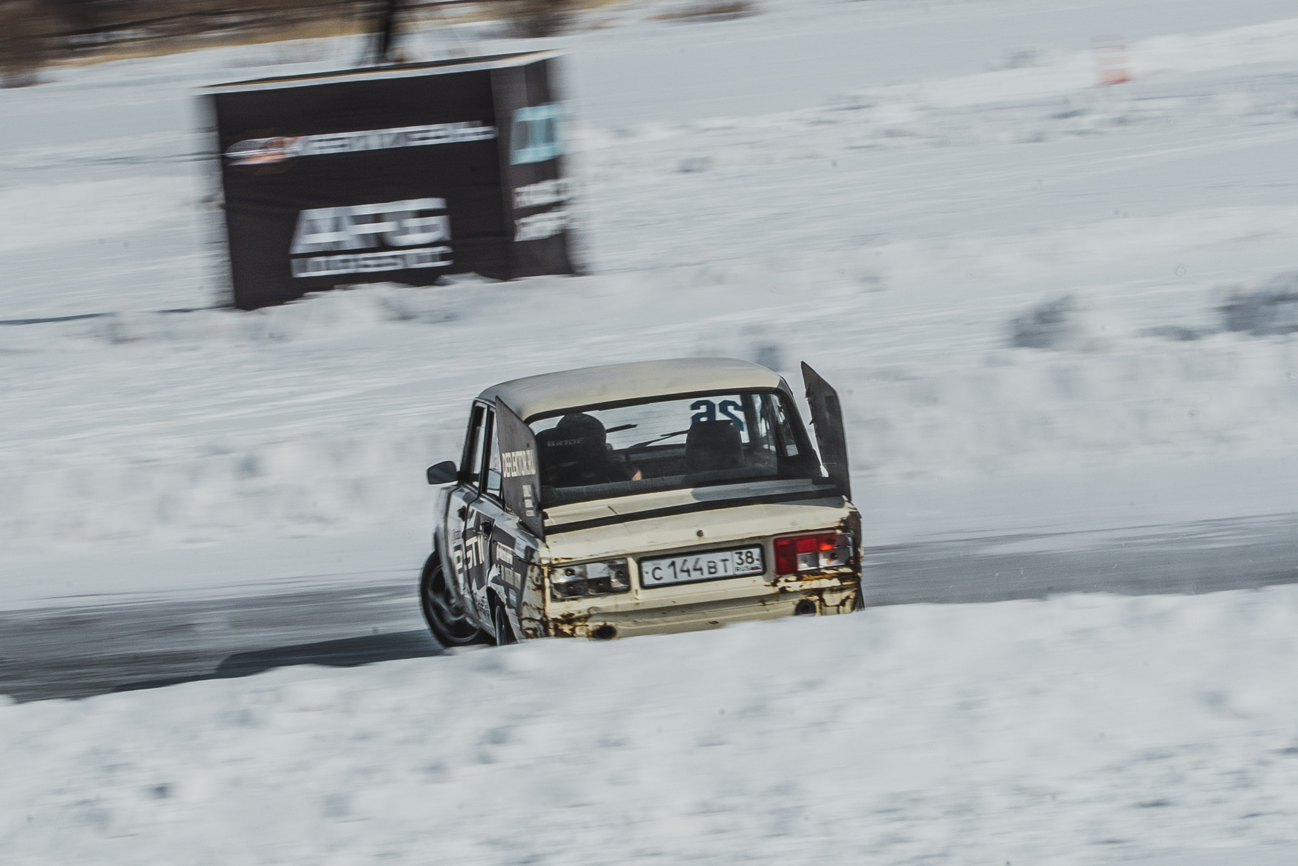 SHOW ICE «IRKUTSK DRIFT CUP» 22'. Фотограф, видеограф и пилот дрона на Байкале