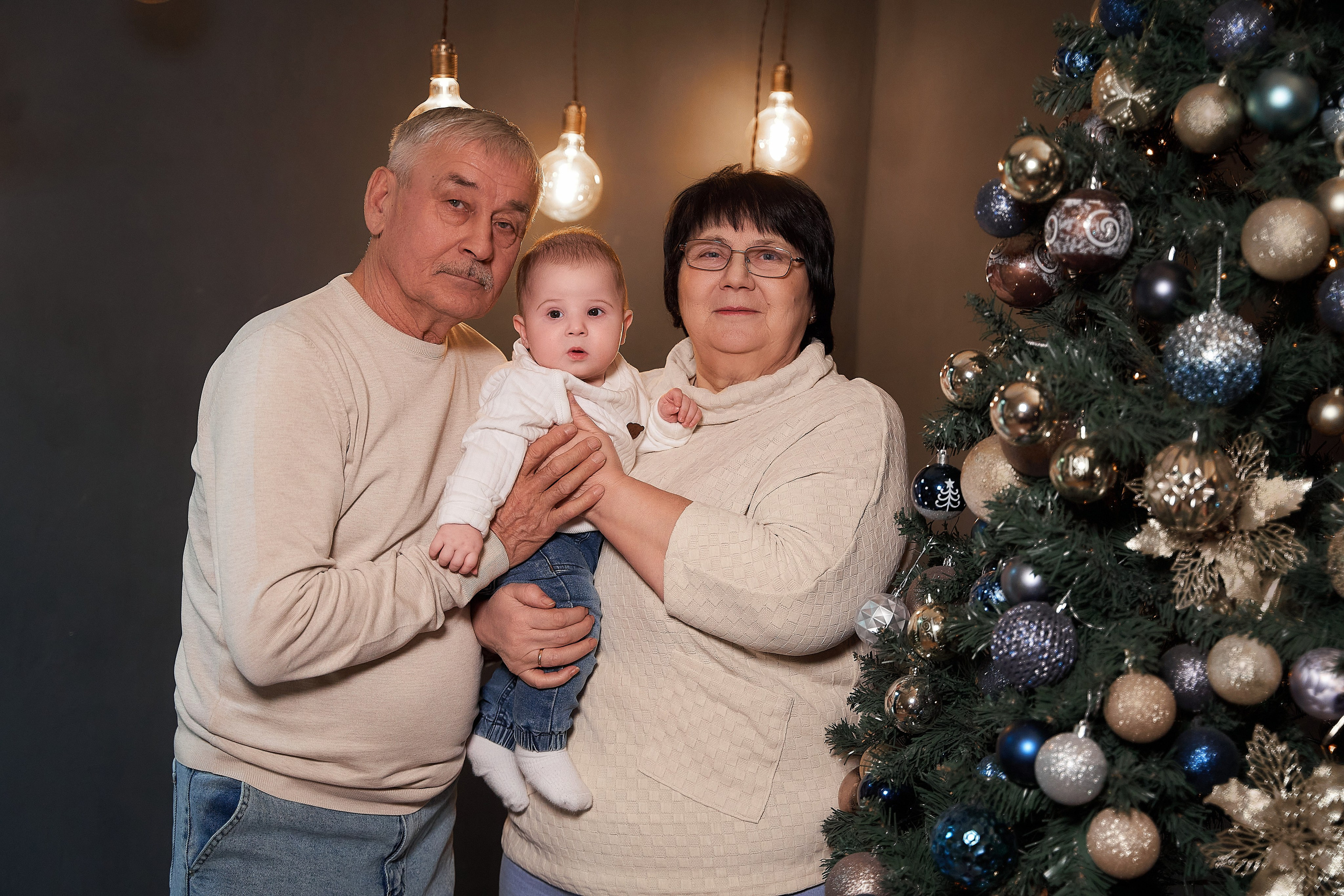 Александра и семья. Фотограф и видеограф в Екатеринбурге