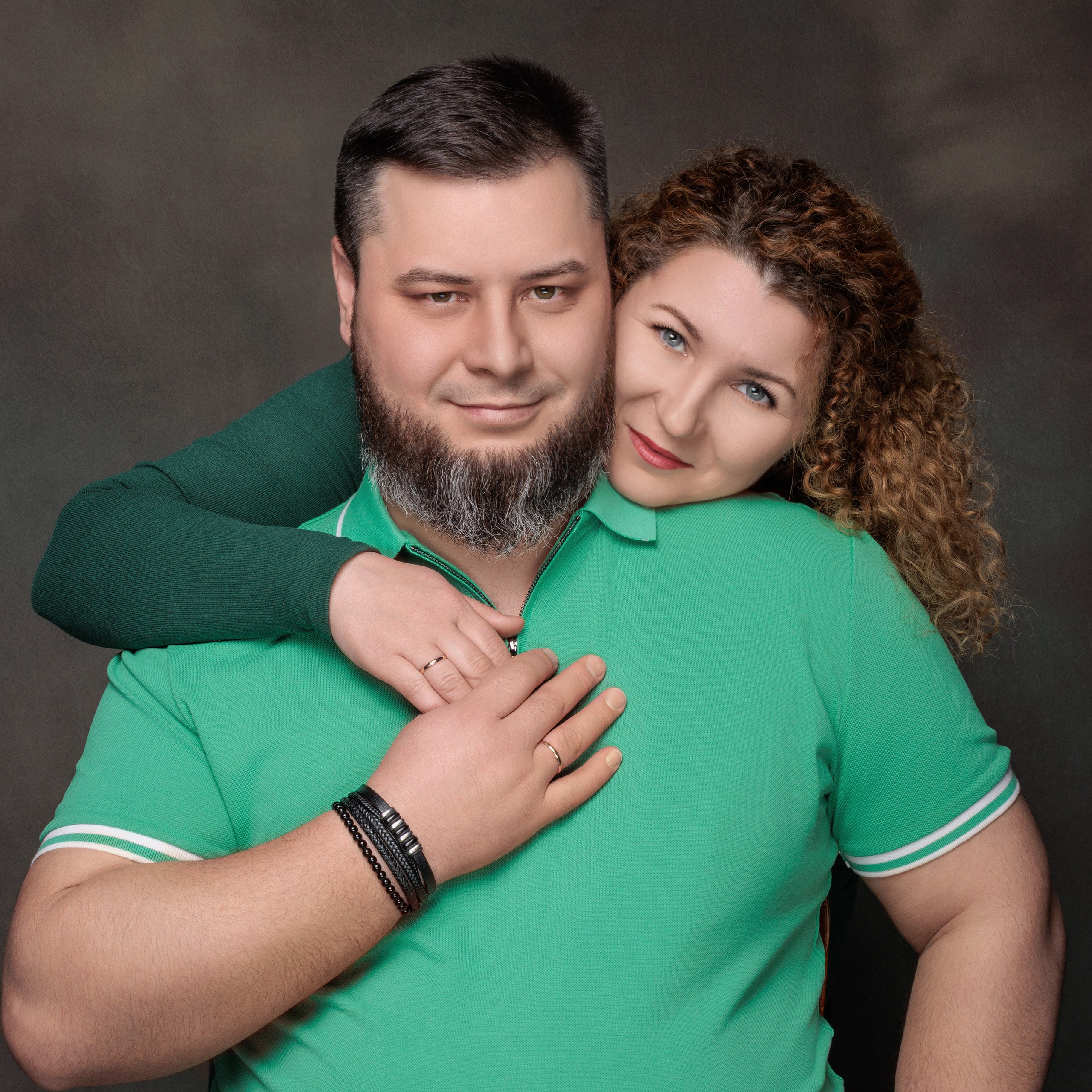 Семейный портрет. Фотосессия в Efimov Studio. Портретный фотограф во Владивостоке Сергей Ефимов. #СергейЕфимовФото