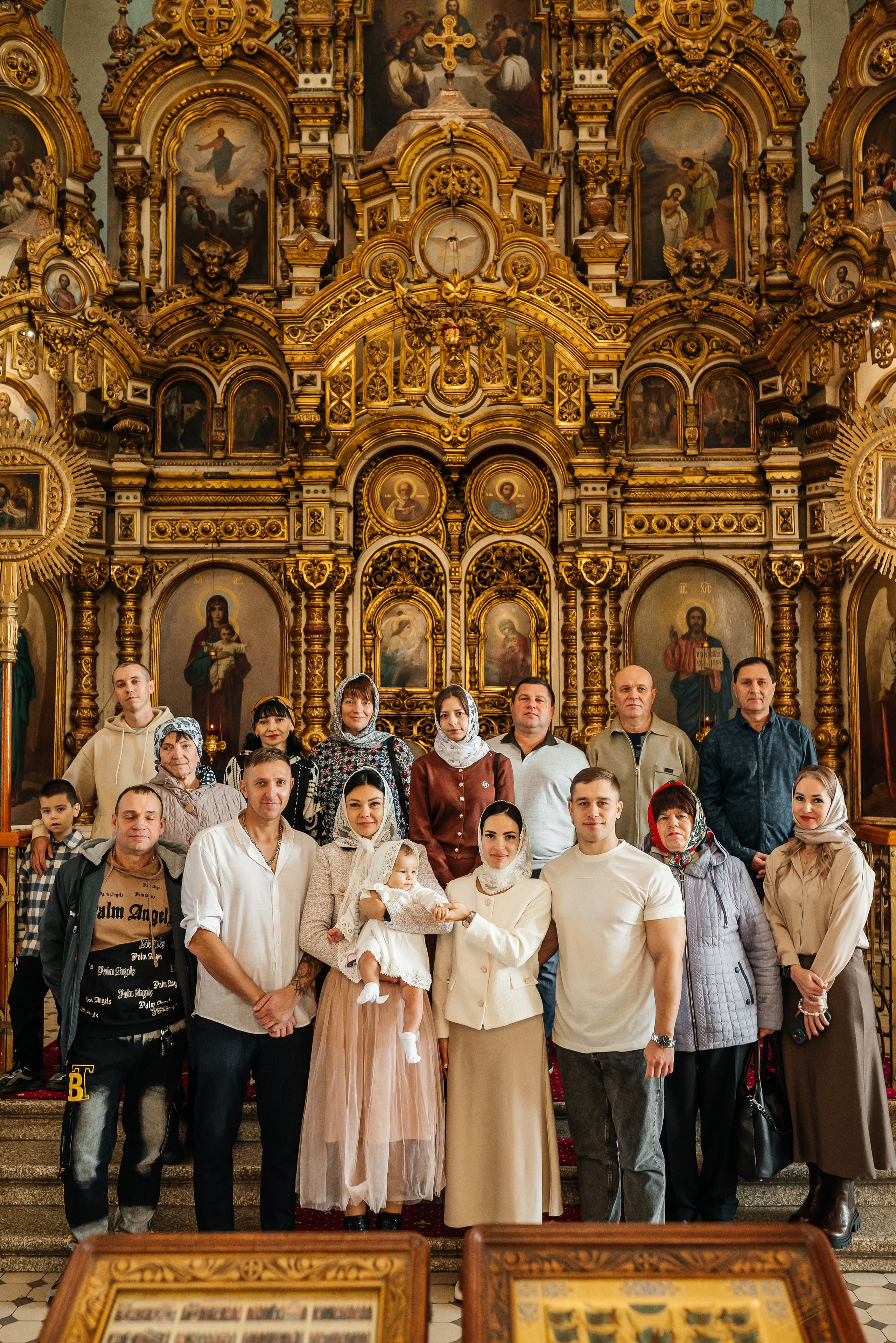 Крещение в Храме Успения Пресвятой Богородицы Гундоровский. Фотограф в Каменске-Шахтинском и парке Лога Ольга Сагал