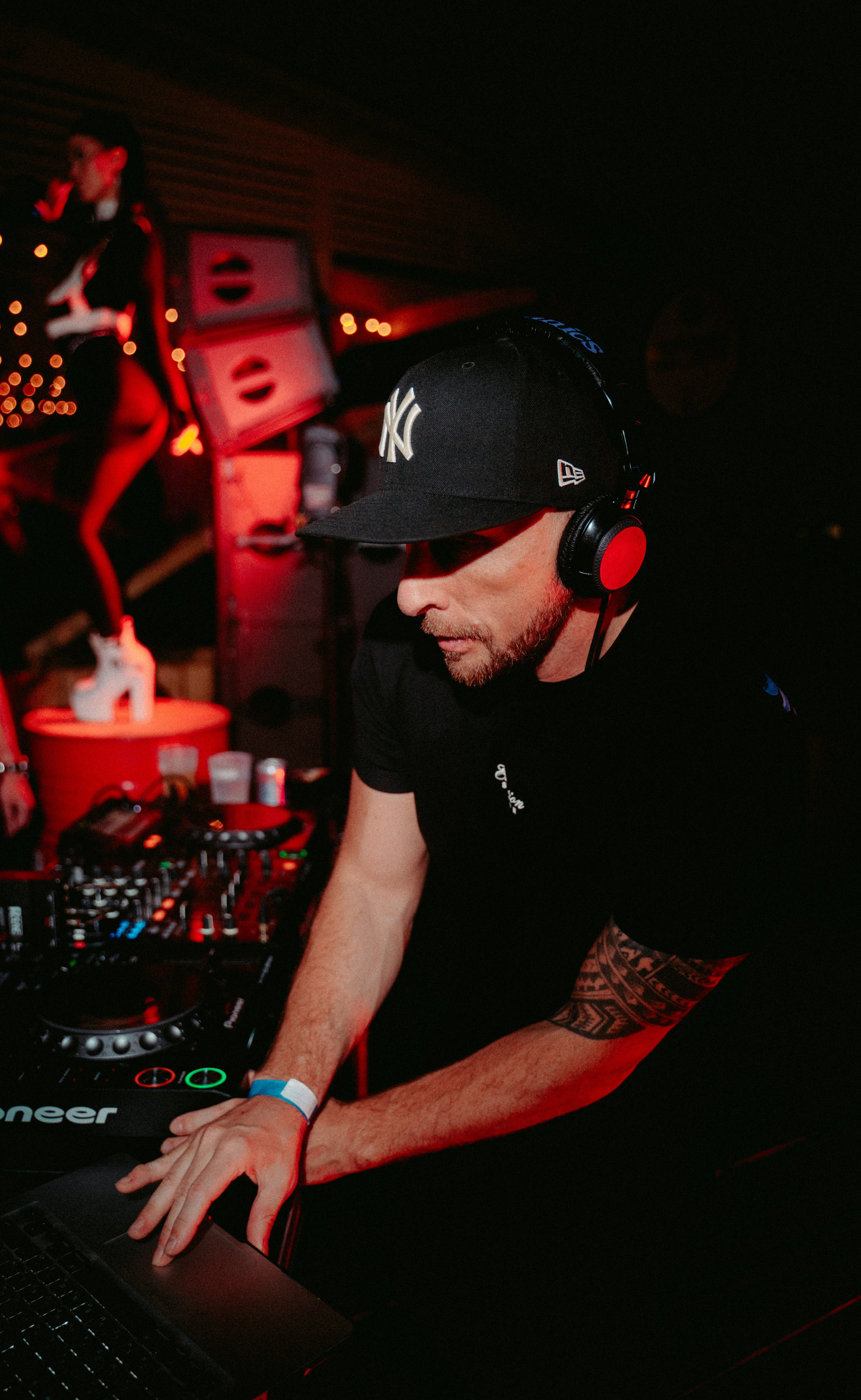 Где мой 2007. Летний фестиваль / 2024. Саша Копылов, фотограф в Казани