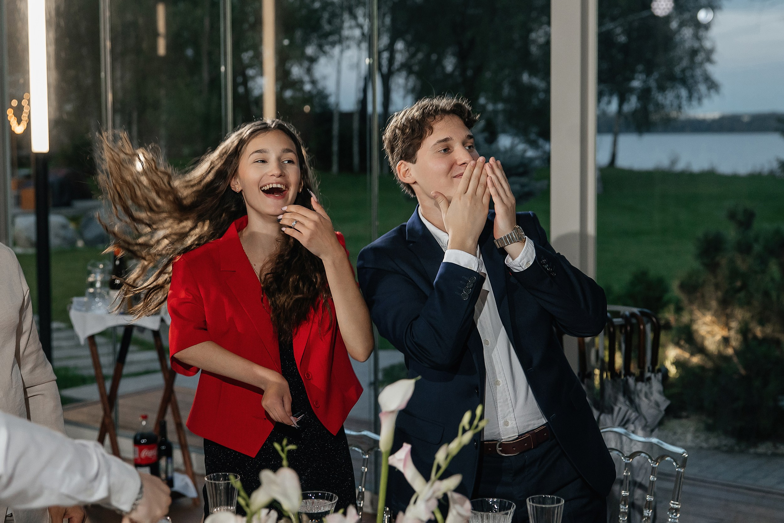 Свадьба на площадке THE SUN LAKE VERANDA EVENT на озере Сенеж Солнечногорск