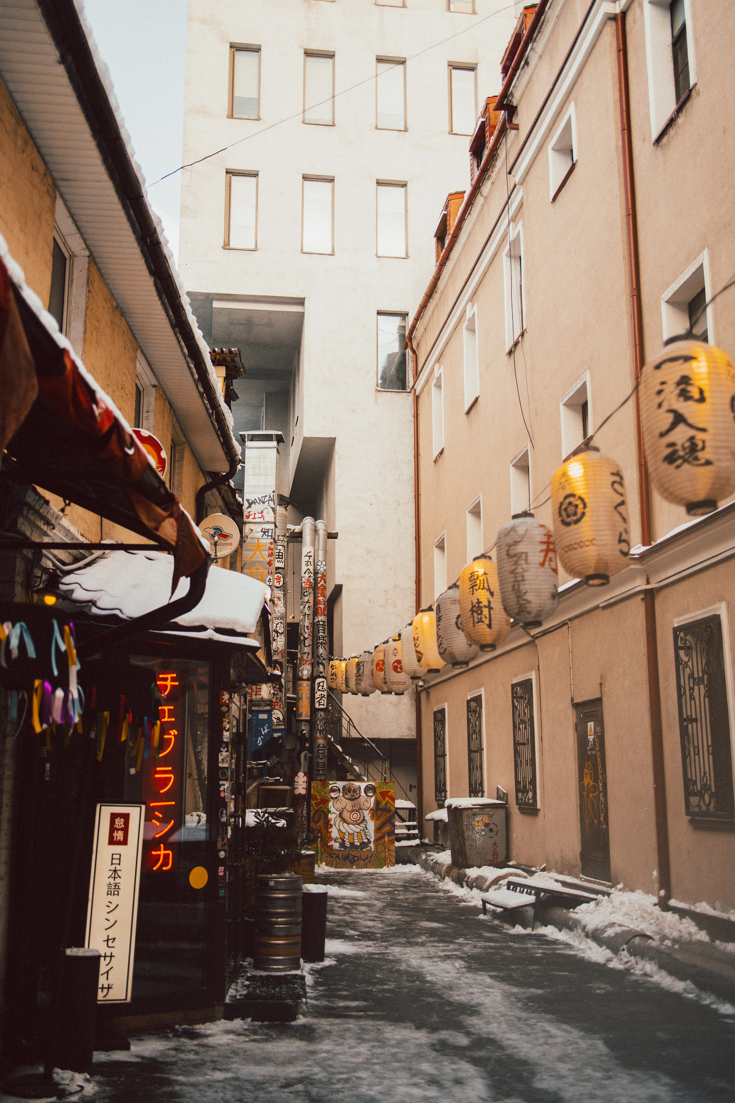 Аля и Саша в японском квартале. Свадебный и портретный фотограф в Москве Кристина Золотова