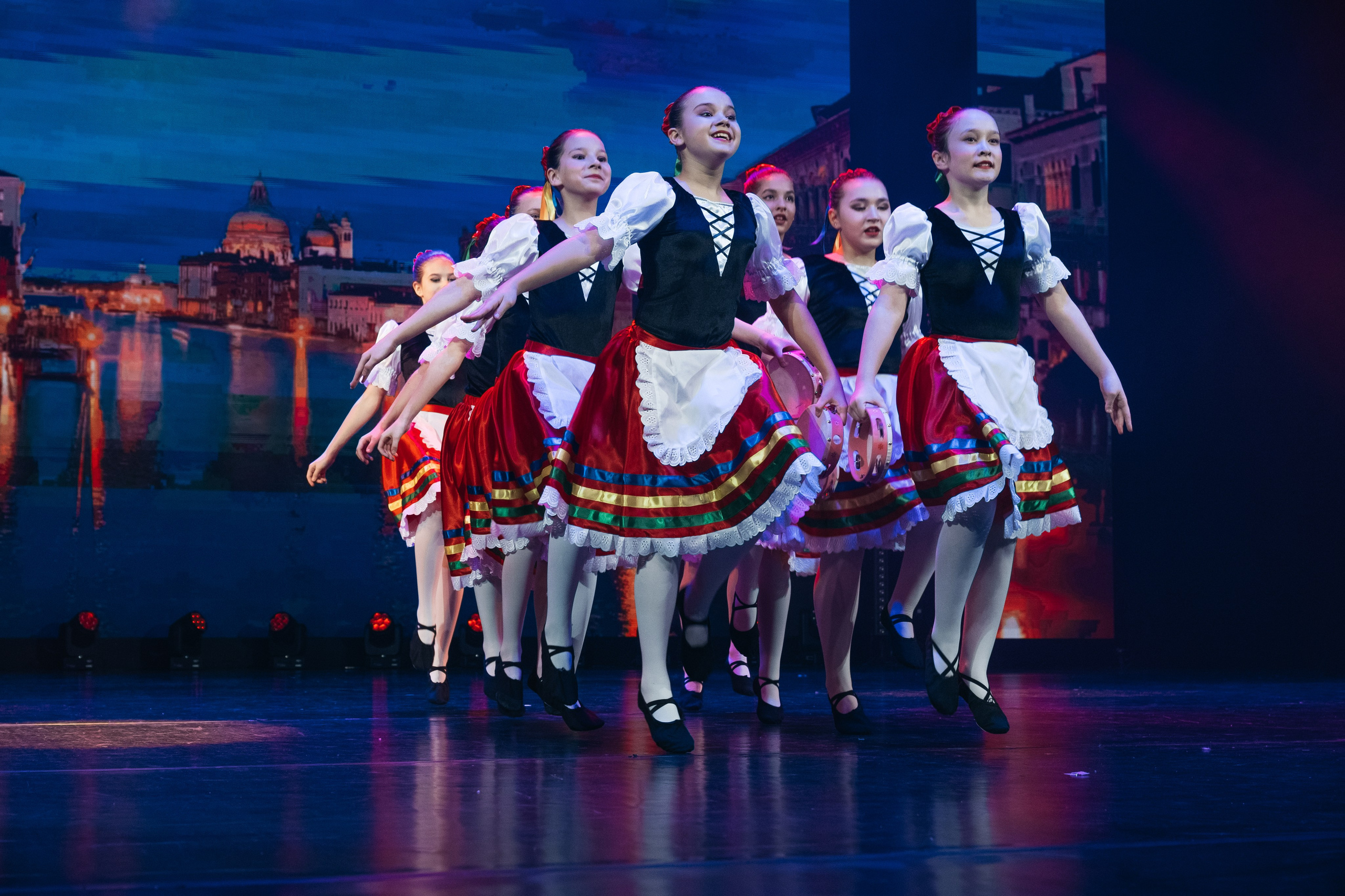 СурГУ 23.12.23. Репортажный и свадебный фотограф в Сургуте