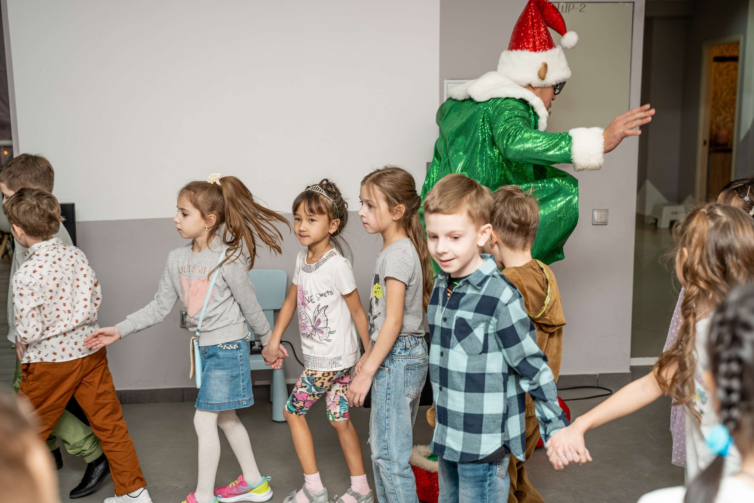1 гимназия Новогодний утренник. Свадебный и репортажный фотограф в Уфе| Осетрова Ольга