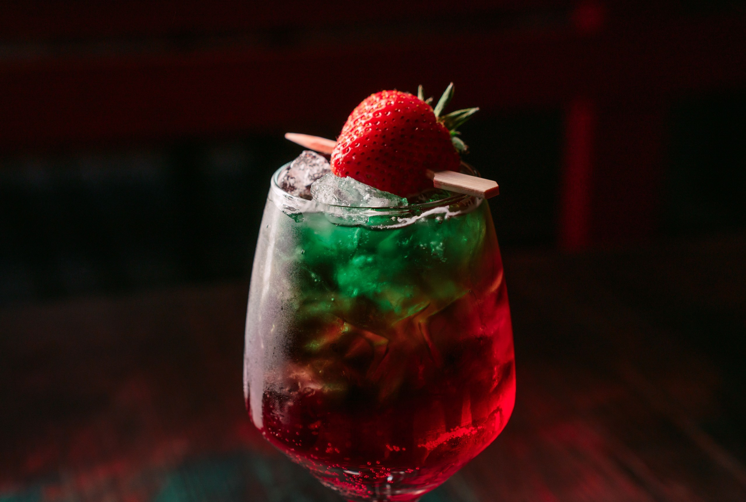 Гастроном / Искажение. Саша Копылов, фотограф в Казани