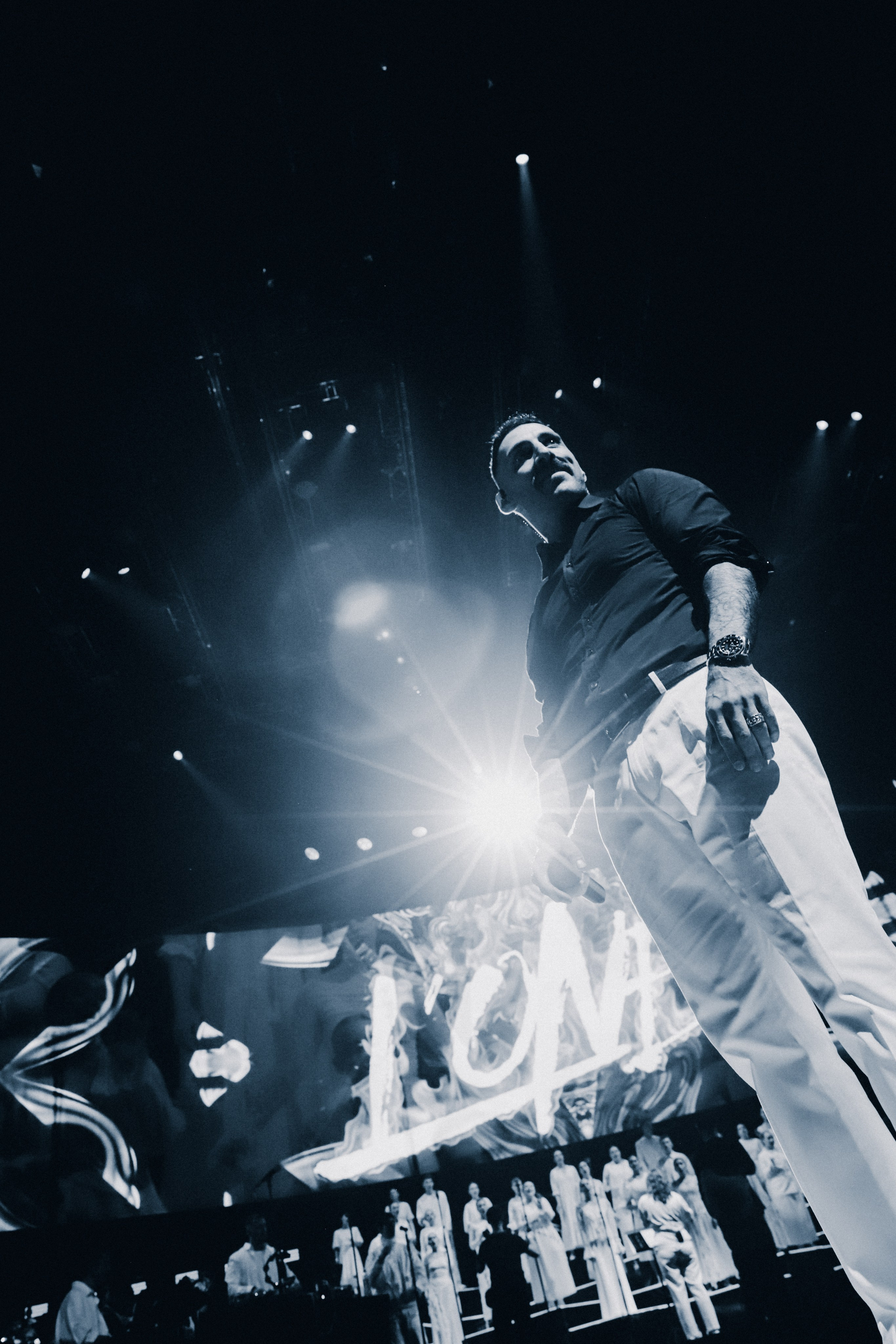 Концертная съёмка: эмоции и энергия в кадре. Профессиональный фотограф звезд, концертов и спортивных событий