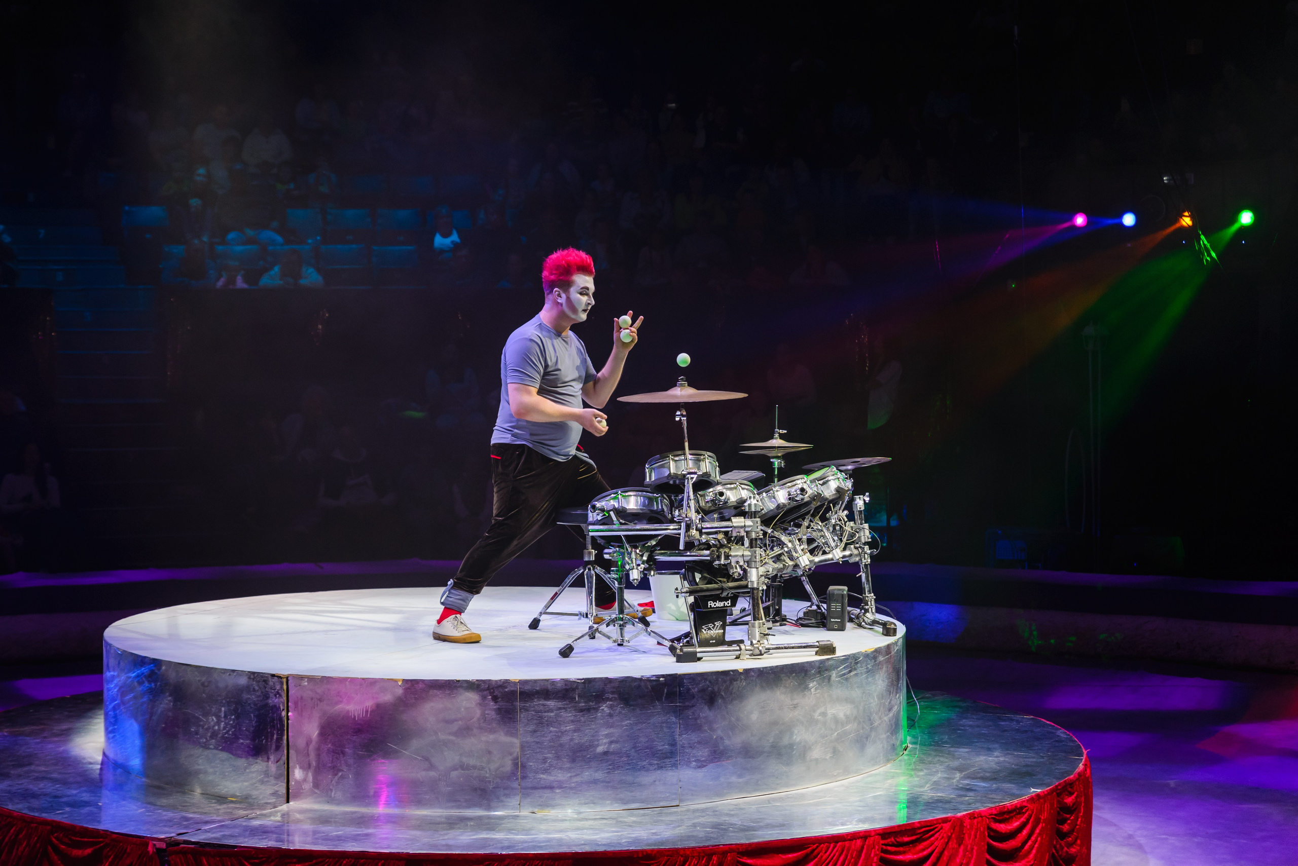 Пермский государственный цирк. Фотограф в Ханты-Мансийске Евгений Жуланов