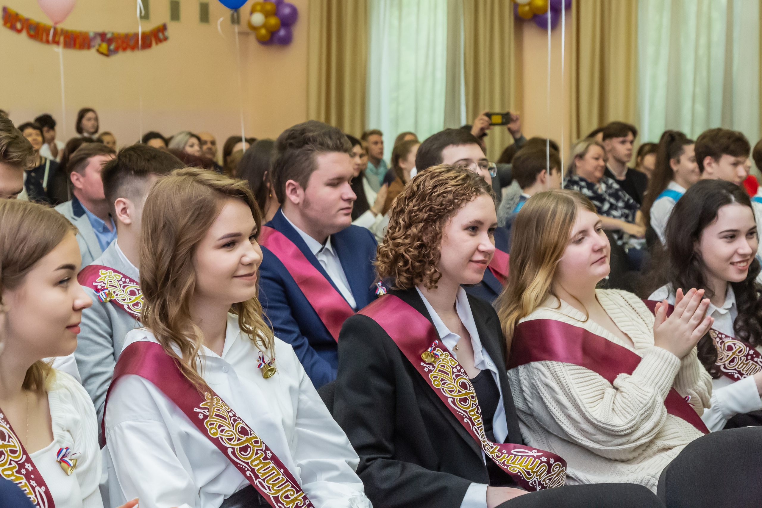 Фотосъёмка последних звонков и выпускных