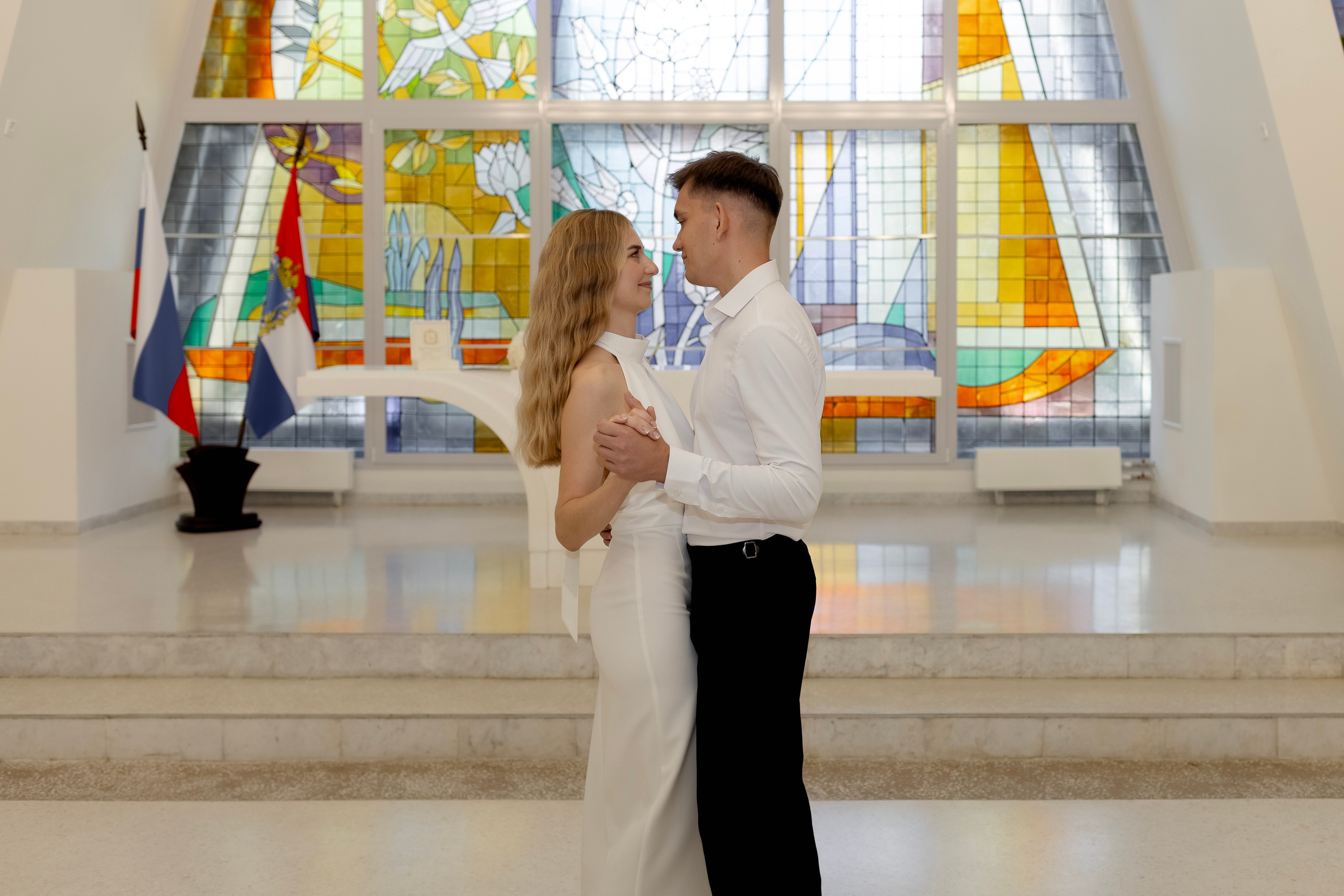 Торжественная регистрация в ЗАГСе. Свадебный фотограф Александра Попова