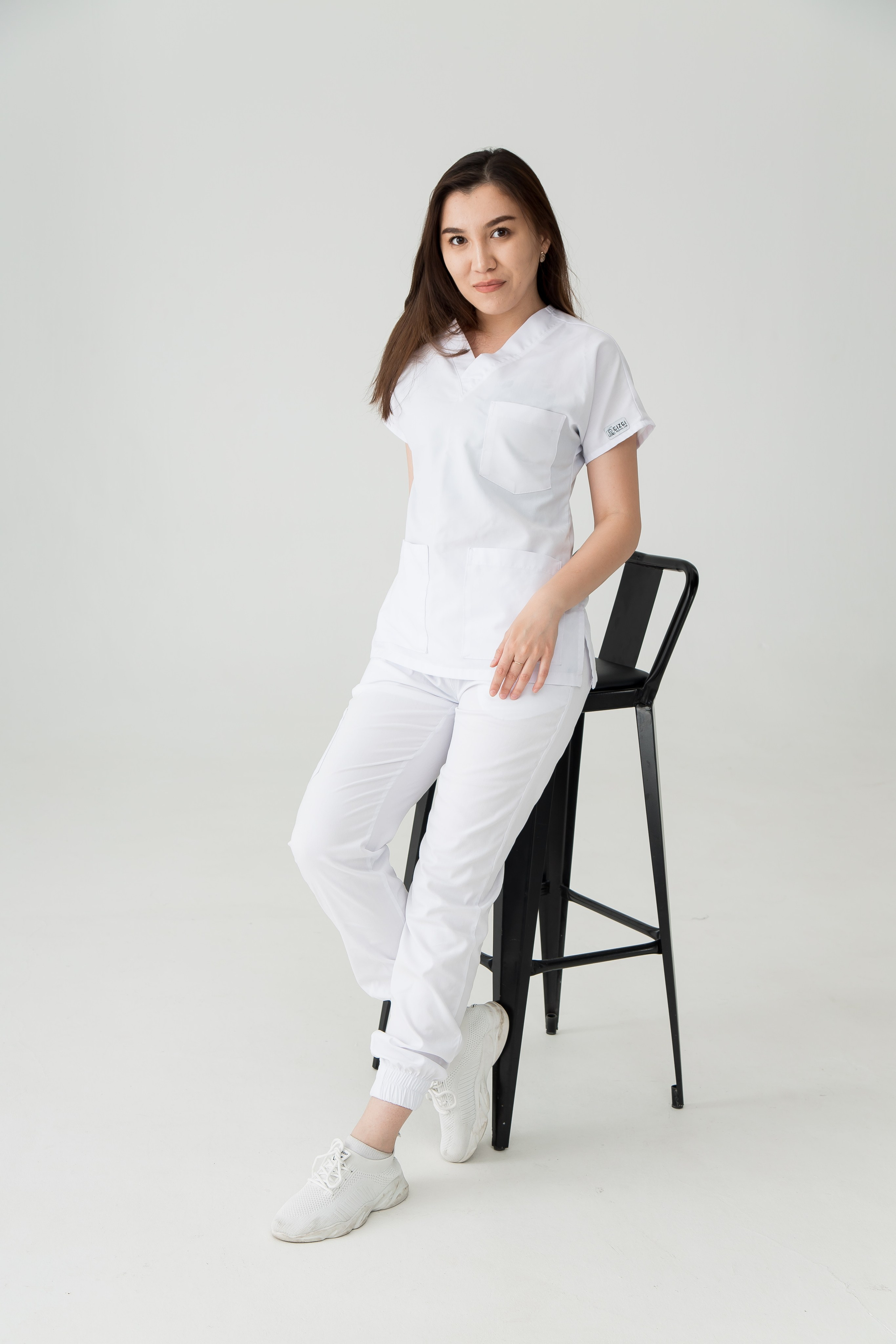 Мед Студенты. Свадебный и студийный фотограф в Алматы Ильяс Кырбаев