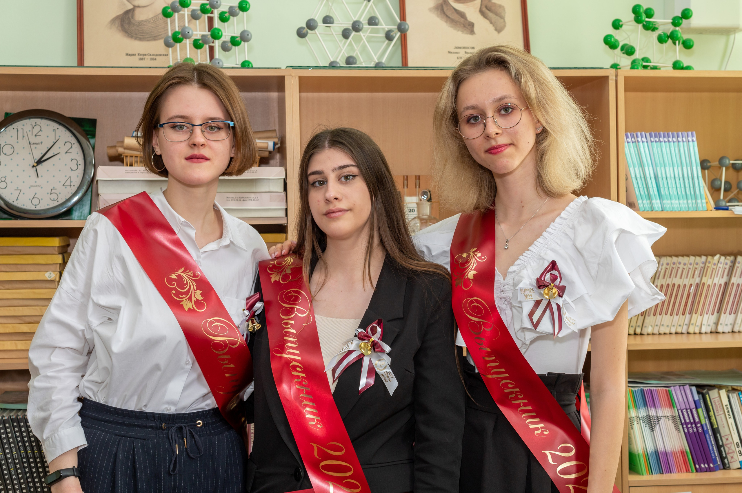 Последний звонок Школа 1412. Детский и семейный фотограф г. Москва Оксана Катаджи