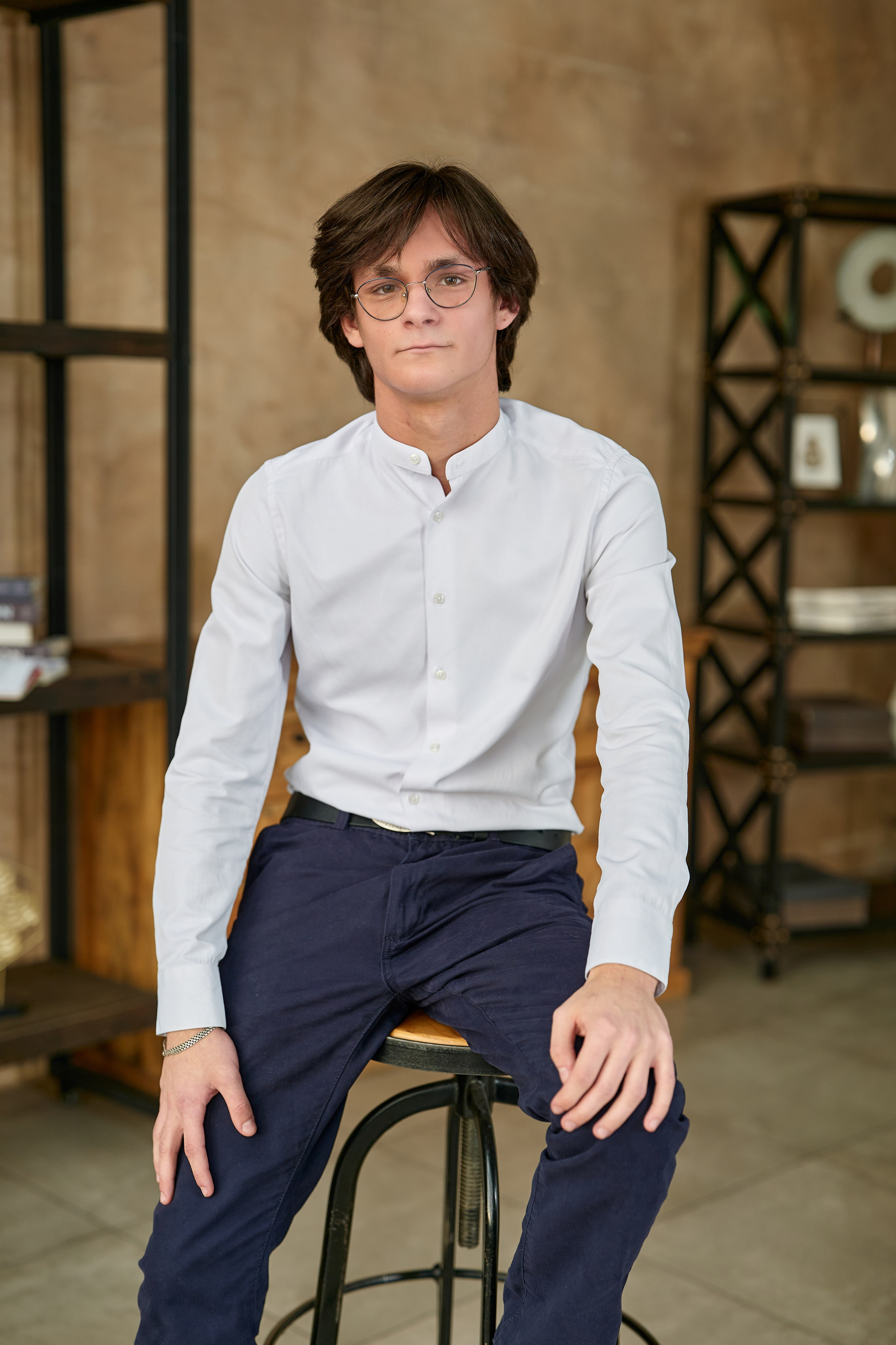 Пример фото выпускников в студии. Детский и семейный фотограф г. Москва Оксана Катаджи