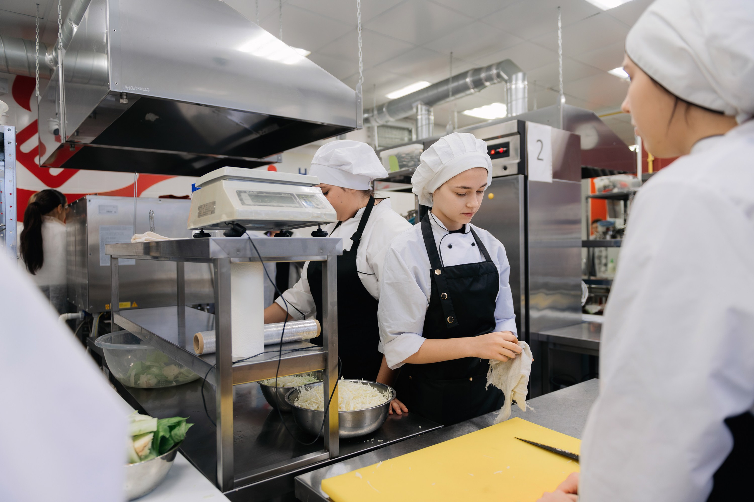 Пятёрочка. Школа питания. Фотограф в Волгограде Виталий Самойлов