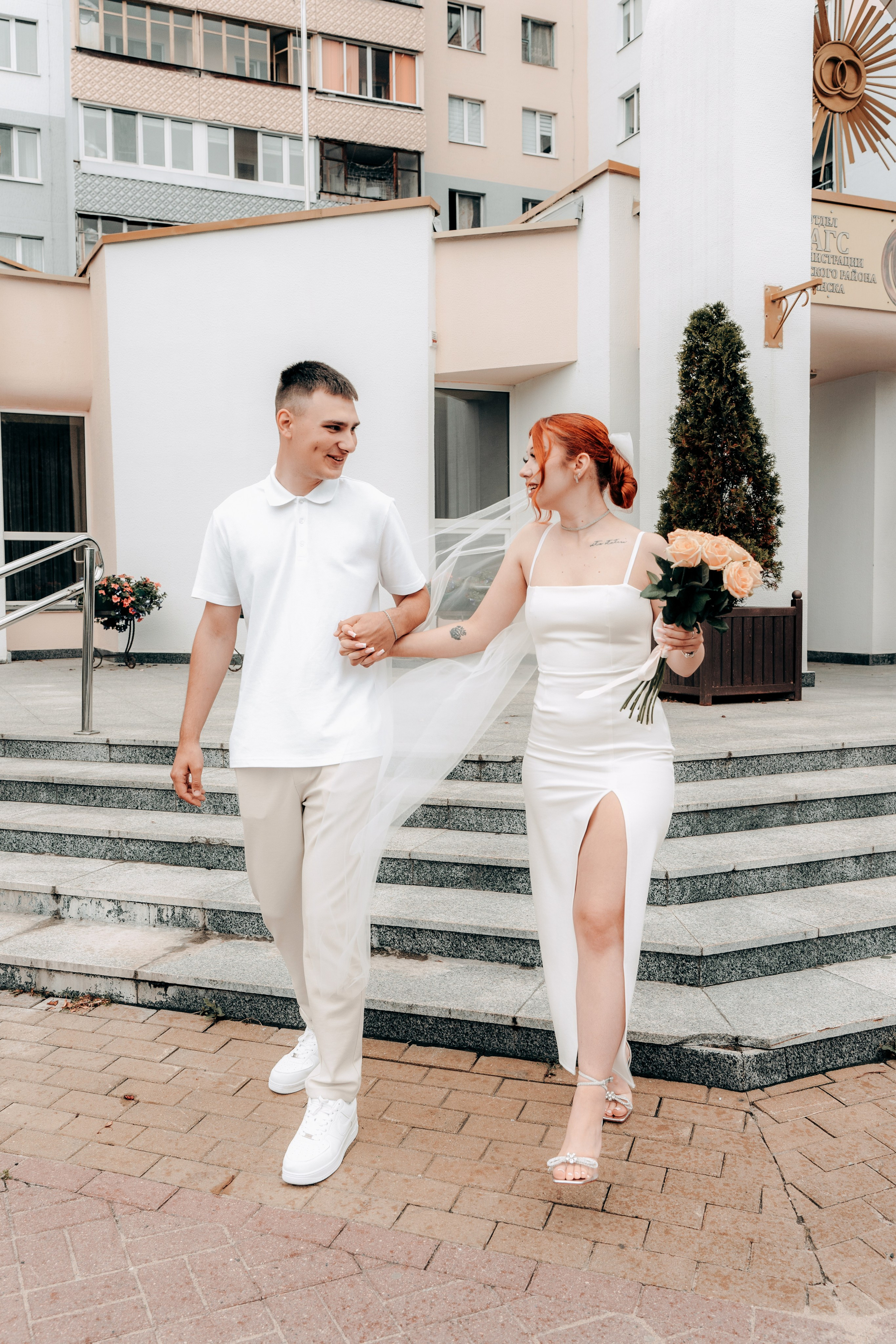 Любовь в каждом штрихе: роспись и свадебная прогулка. Ваш семейный фотограф в Минске — Вика Трегубова