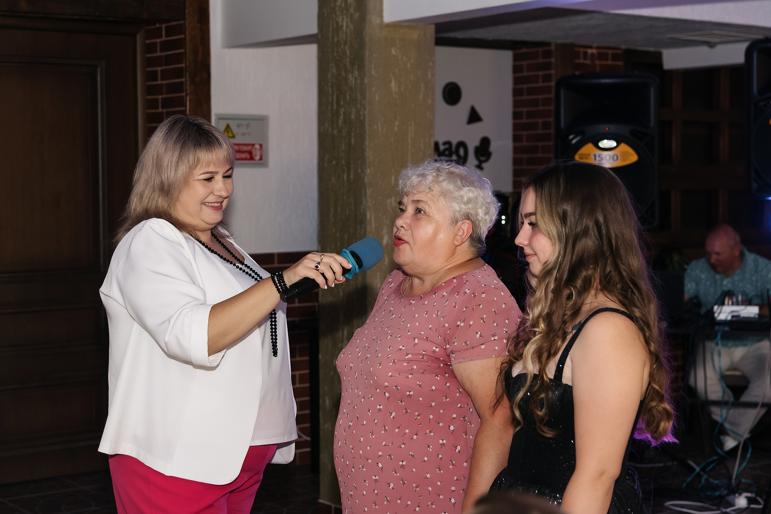 Роман и Карина. Фотограф Волжский Екатерина Егорова