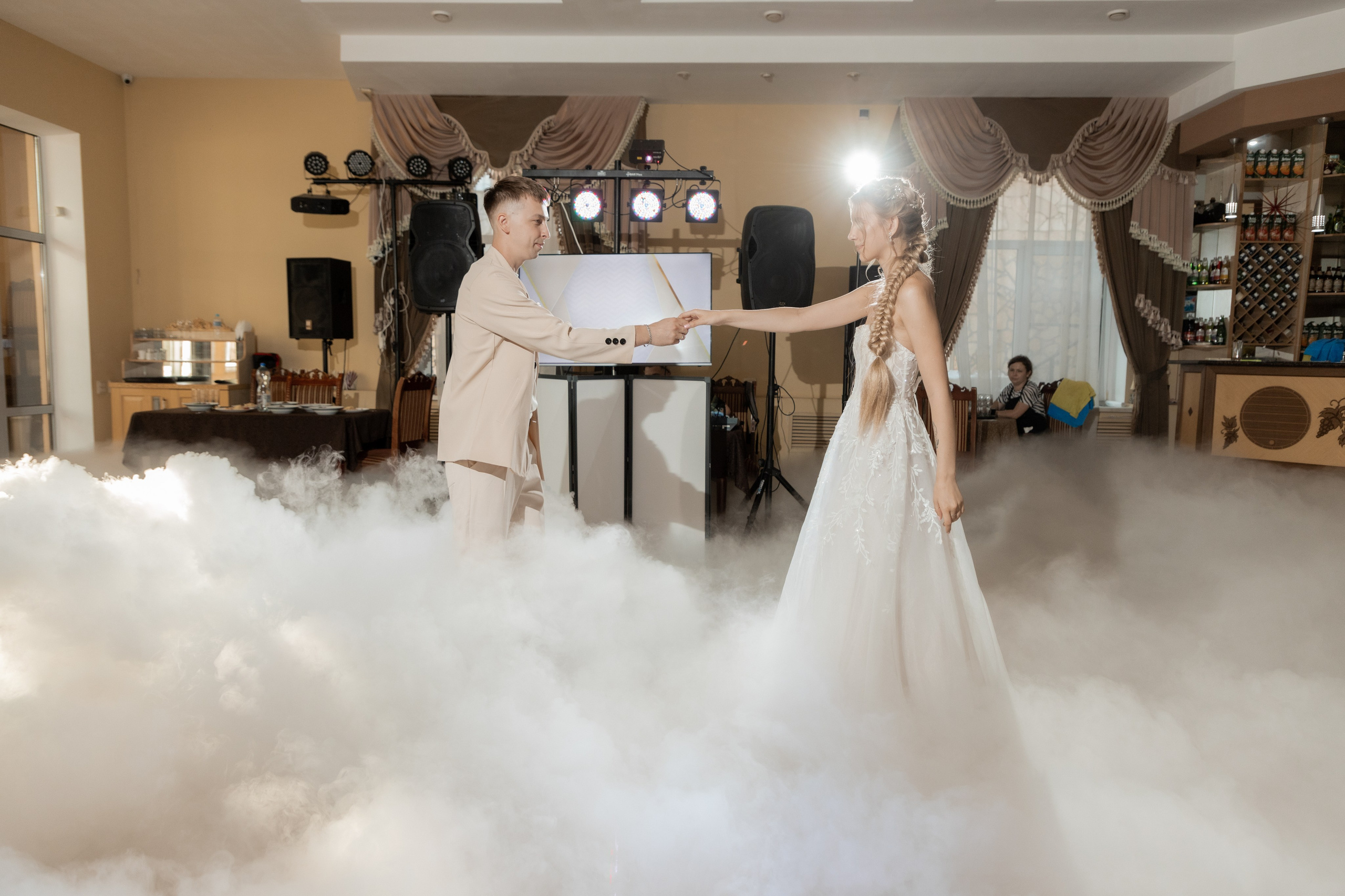 Роман и Александра (банкет). Свадебный фотограф Ангелина Сунгатулина | Саратов | Балаково | Вольск