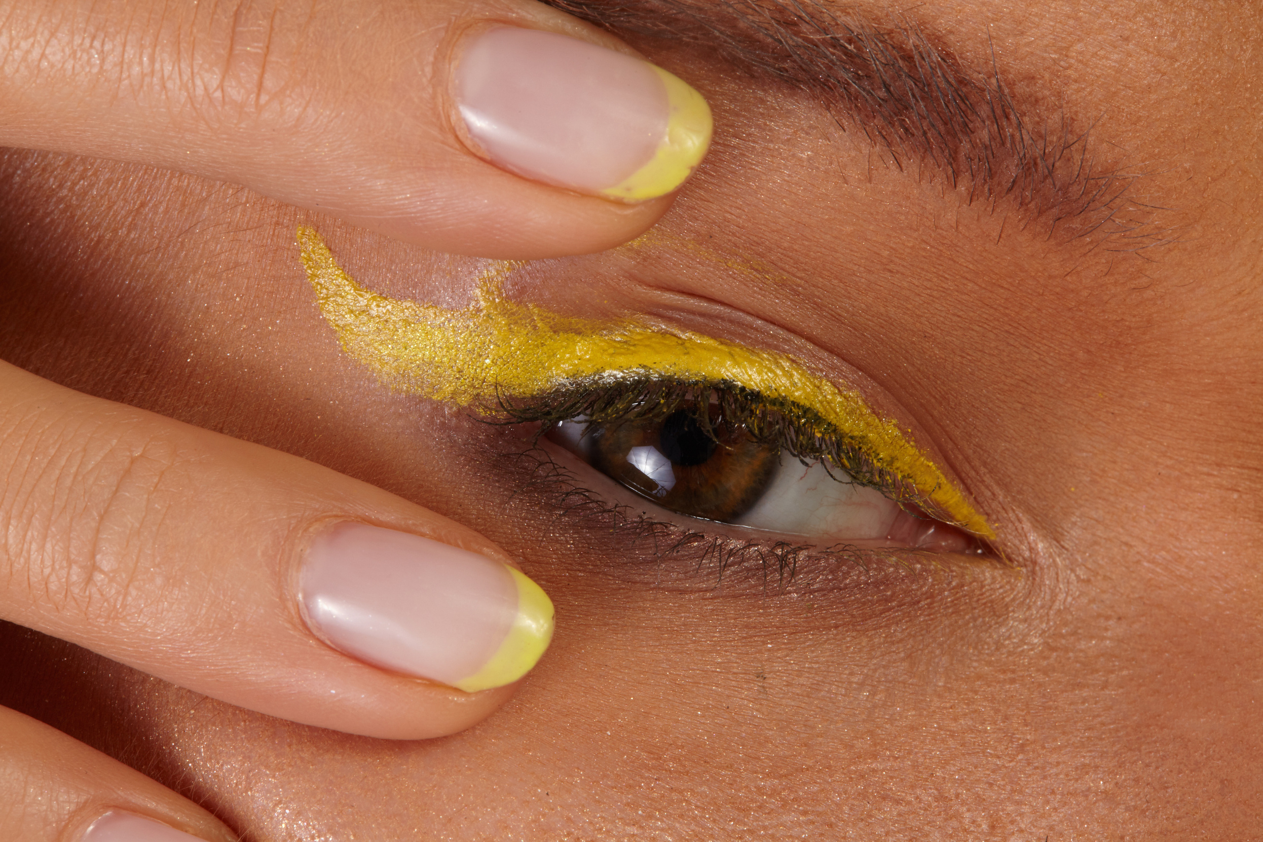High-End Retouching Portfolio | Marina Frost. Marina Frost | Beauty & Fashion Photographer & Retoucher and AI Artist