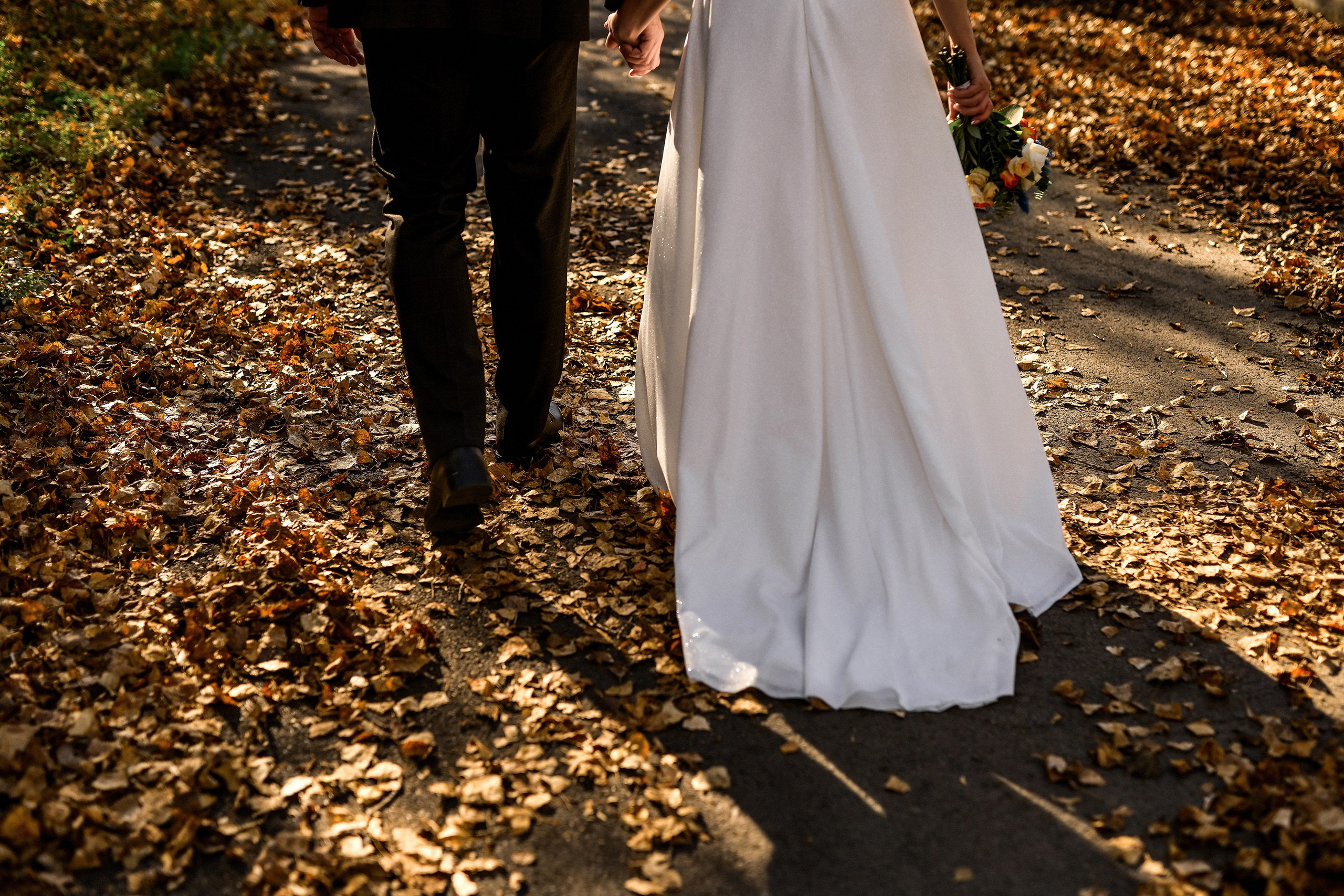 Уличная фотосессия в сентябре: теплые и атмосферные кадры. 📸 Свадебный и семейный фотограф в Красноярске Тихомиров Евгений | 17 лет опыта | 800+ свадеб