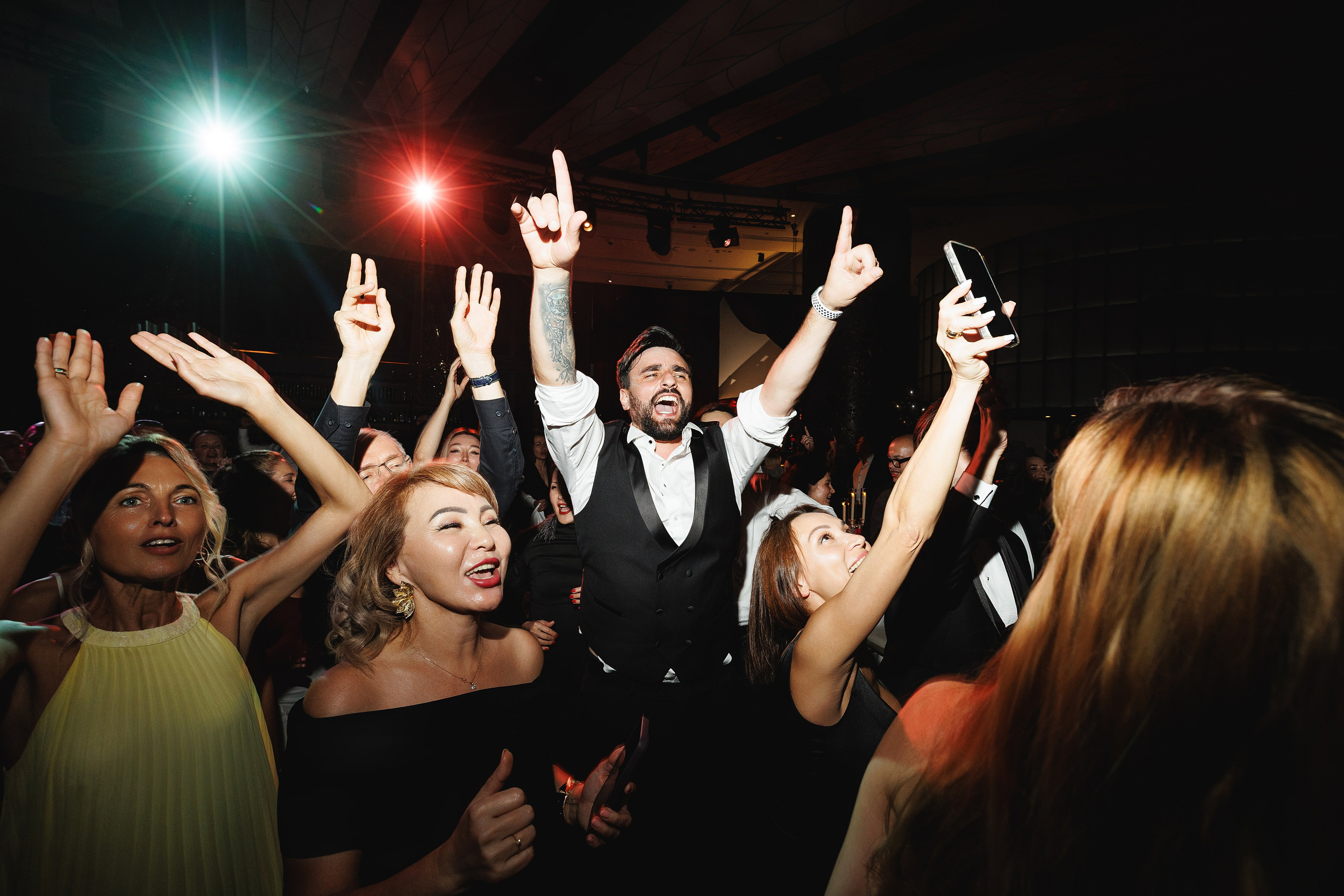 Event Photography Dubai Opera — Vision PRO Birthday at Belcanto Restaurant. Evgen Yatsenko — Photographer in Dubai