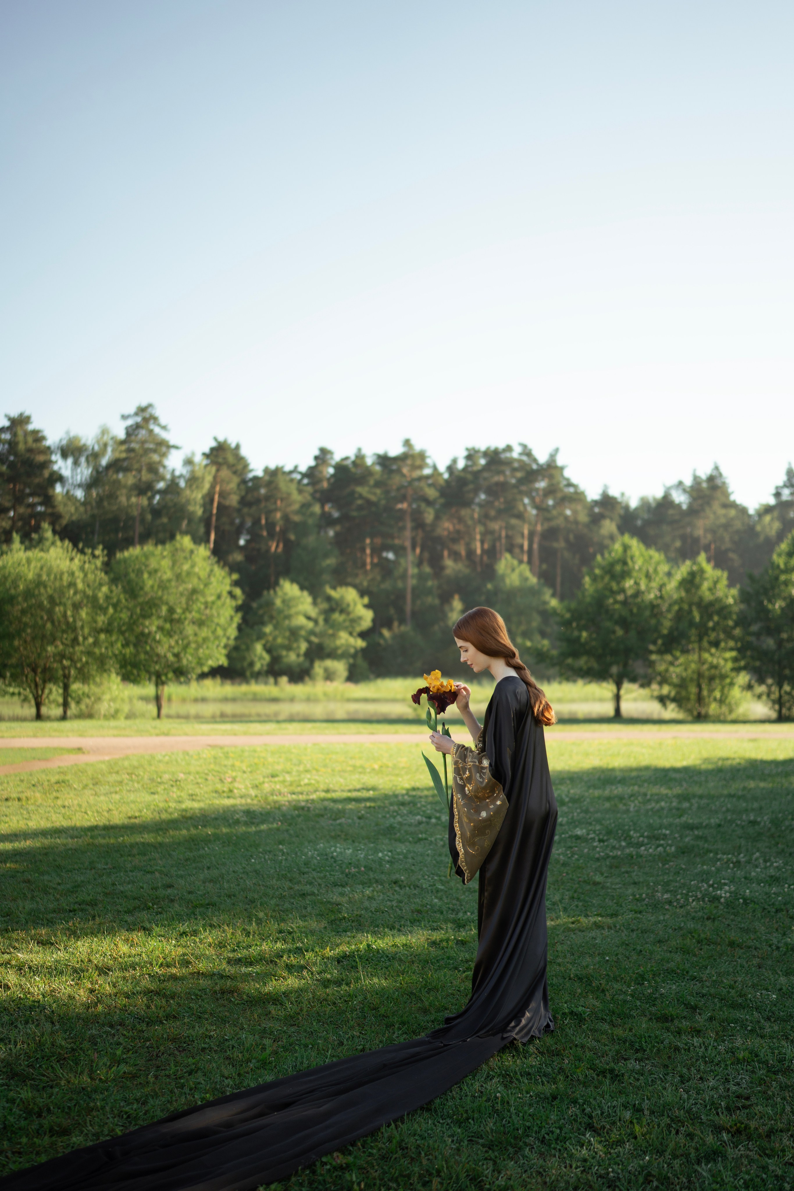 Персональная женская фотосессия на природе.