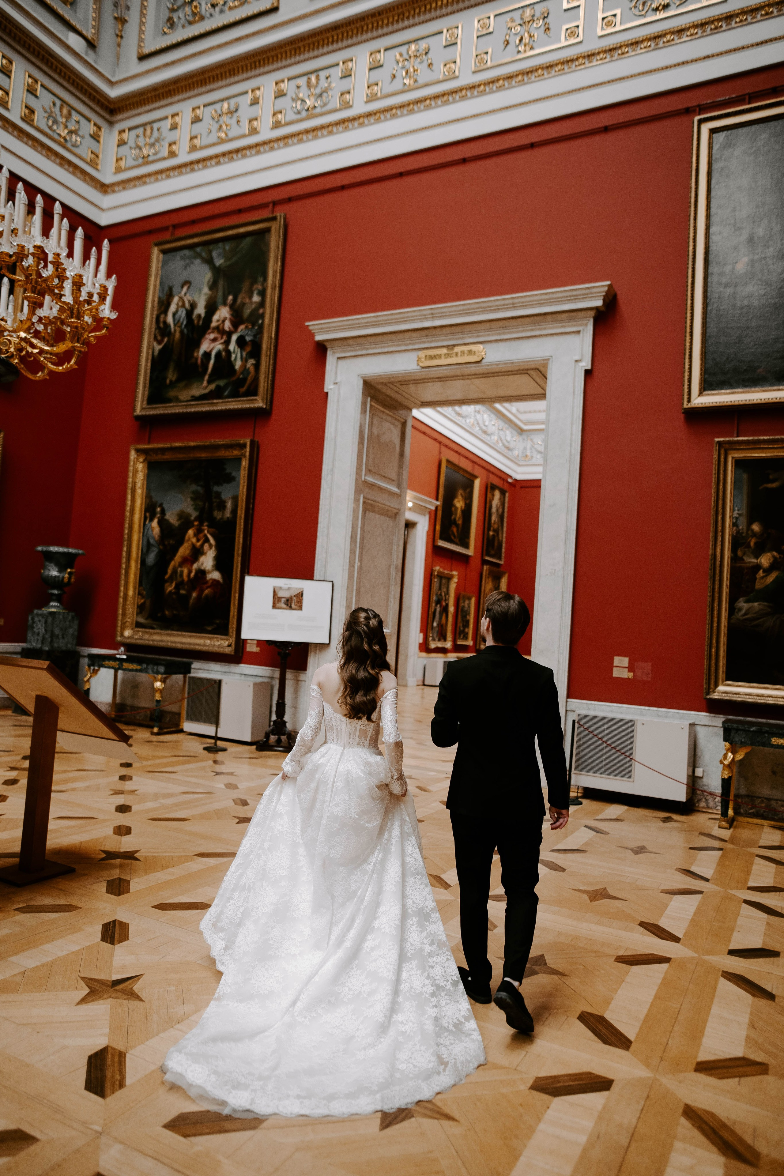 Ольга и Глеб / Эрмитаж. Фотограф Veronika Potaseva