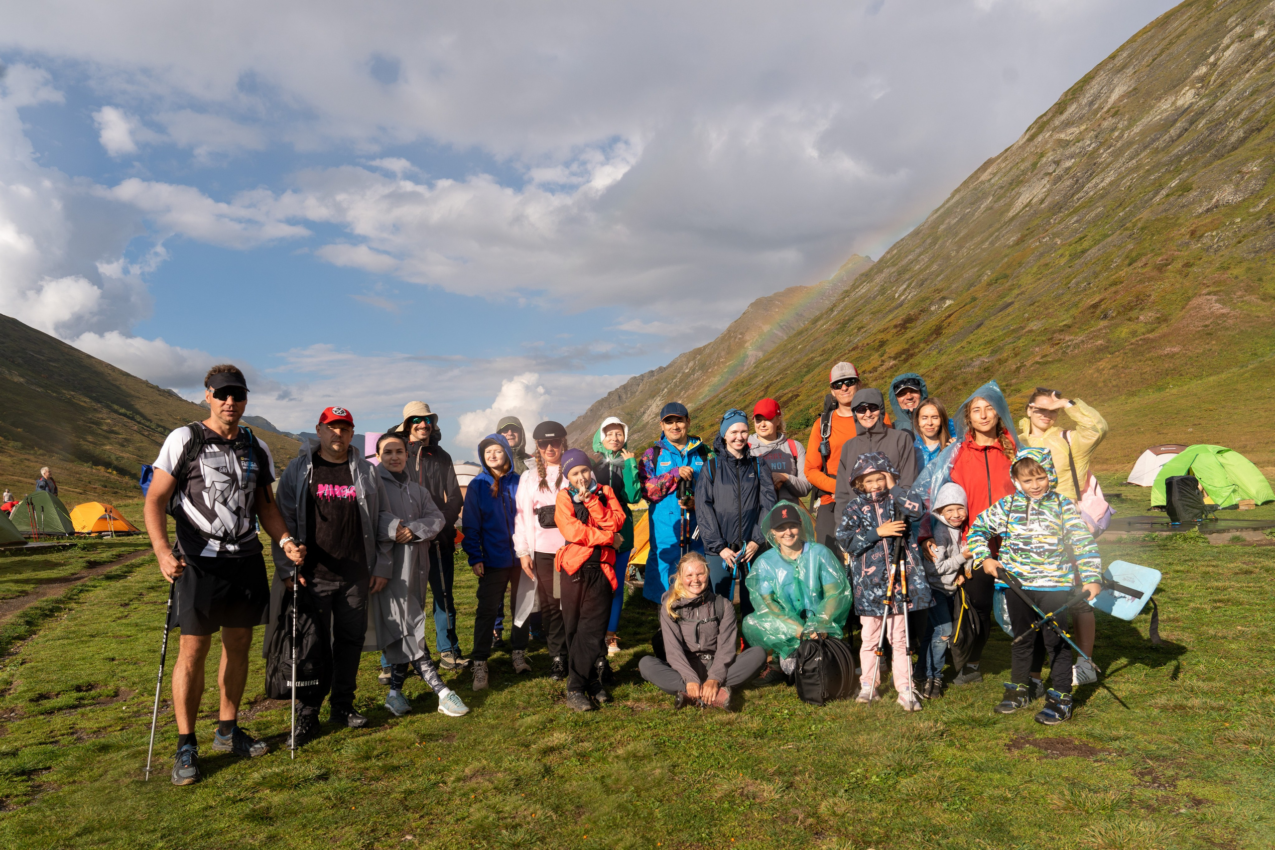 Поход для профсоюза курорта «Газпром Поляна» на Бзерпинский карниз. Репортажный фотограф в Красной Поляне и Сочи Павлюченко Екатерина