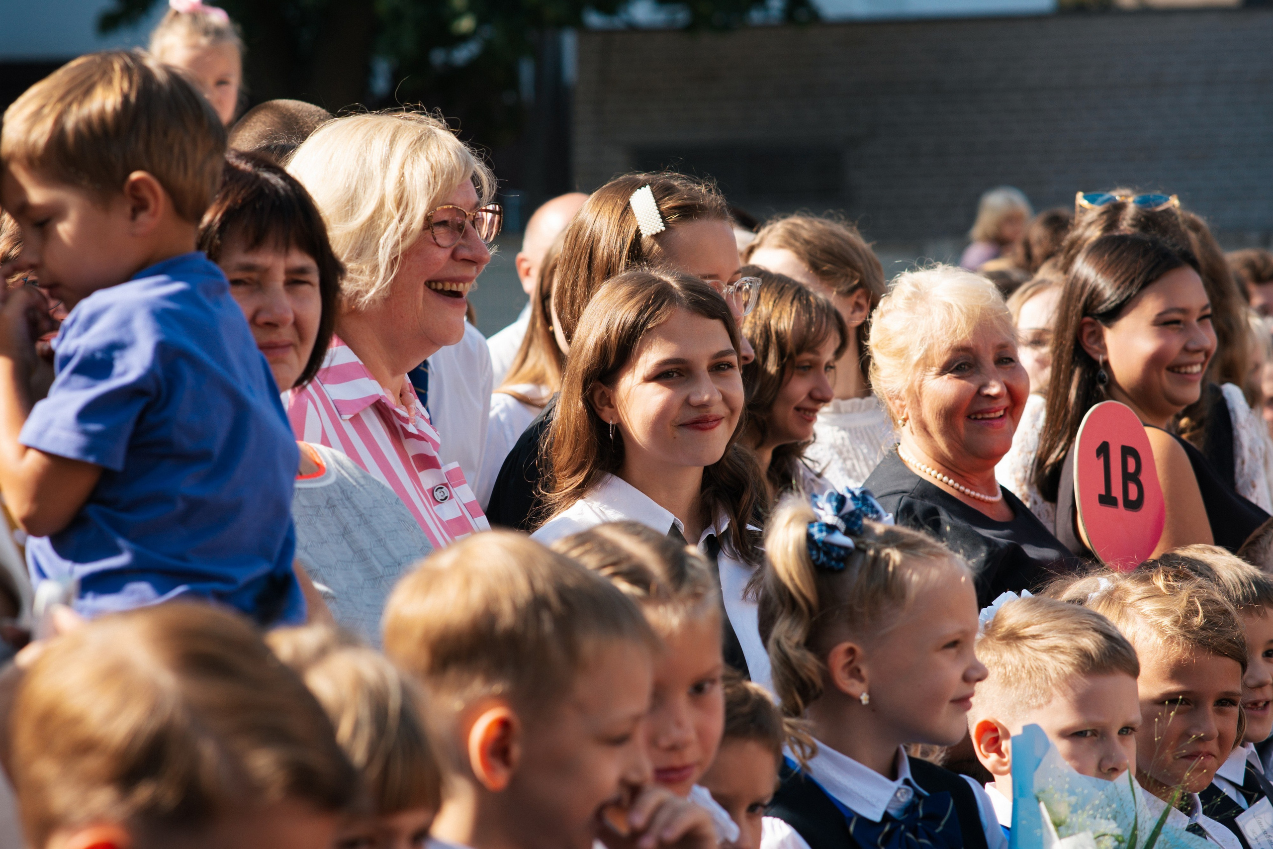 1 сентября | Школа им. Басова. Фотограф в Воронеже Ольга Космодемьянская