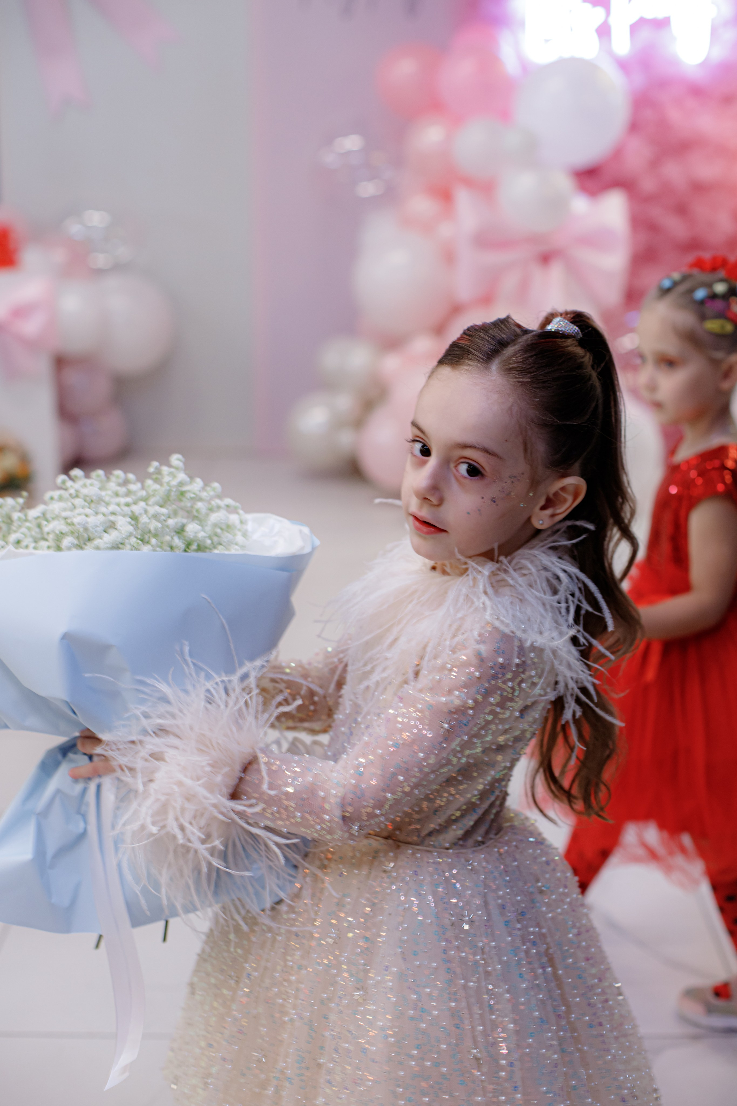 ASIA'S BIRTHDAY PARTY. Photokarish