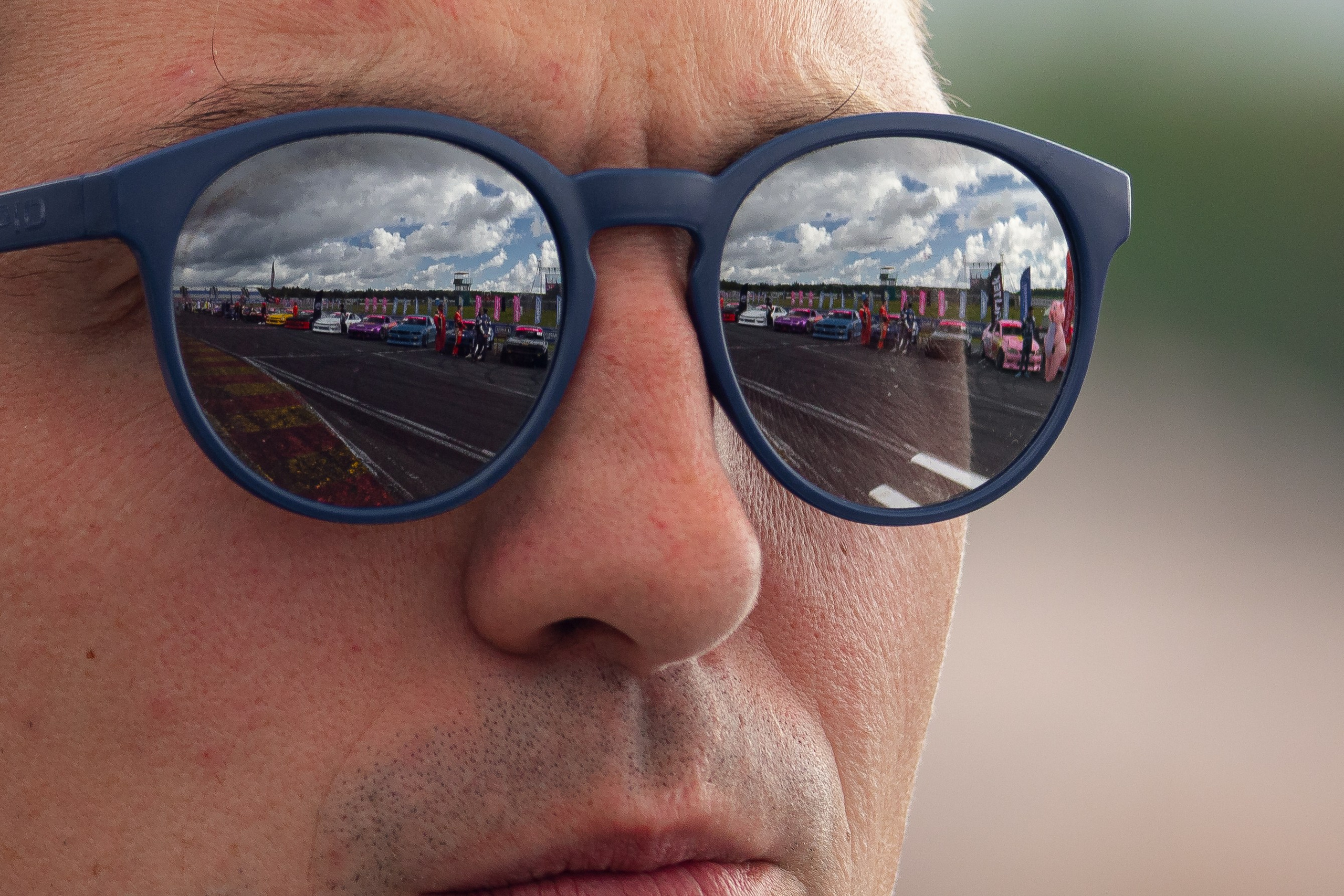 Репортаж. Tony Mikhailov