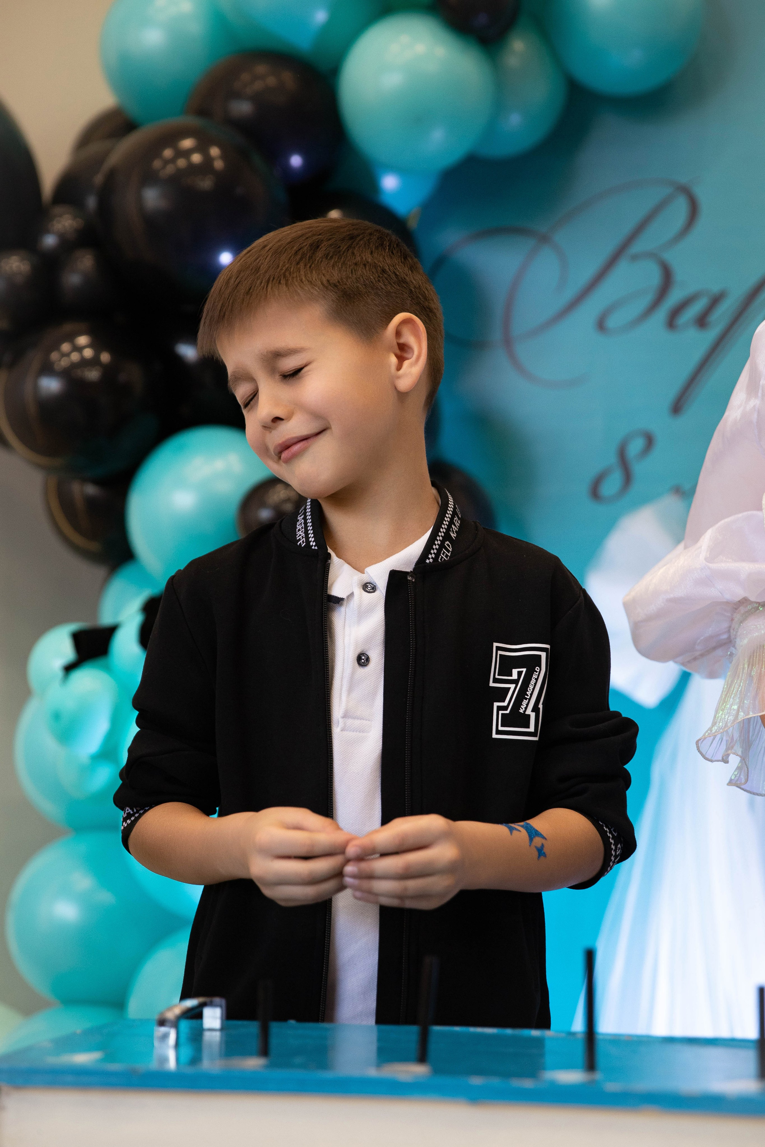 Варвара 8 лет. Свадебный фотограф Иркутск, репортажный фотограф Иркутск