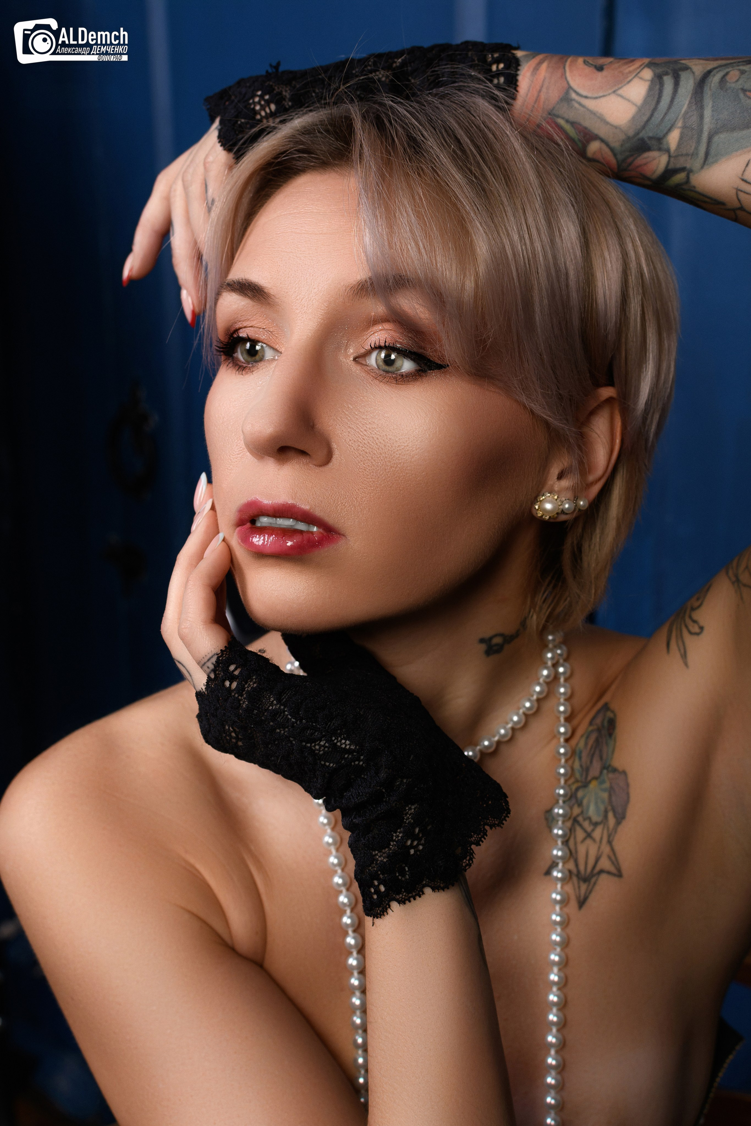 девушки с татуировками