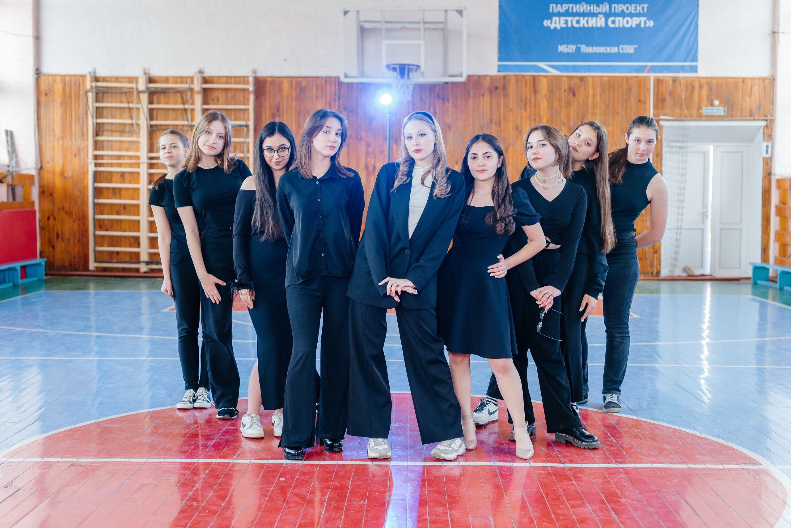 Total Black. Семейный фотограф в Барнауле