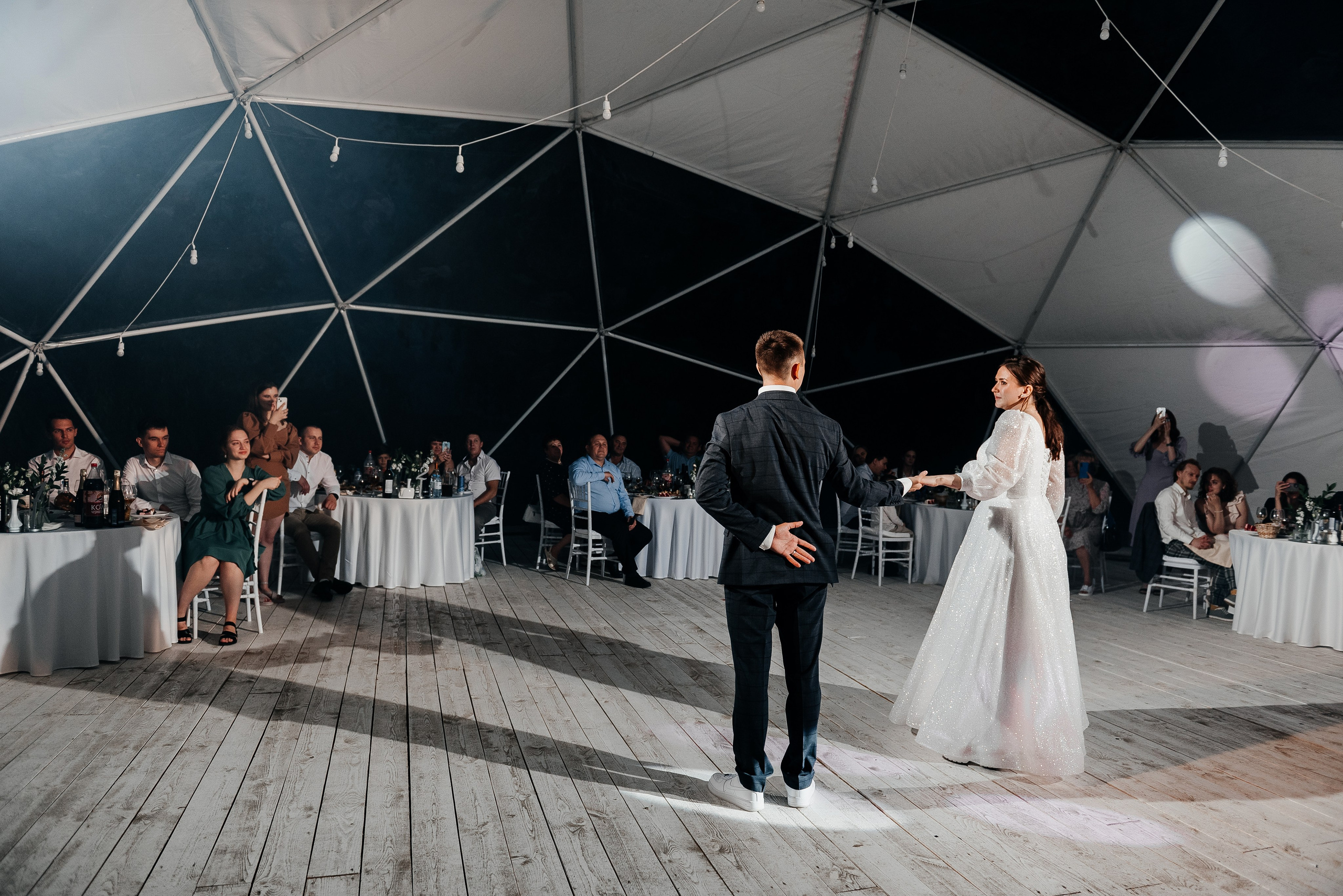 Свадебный фотограф в Екатеринбурге. Свадебная фотосъемка. Свадебный фотограф в Екатеринбурге