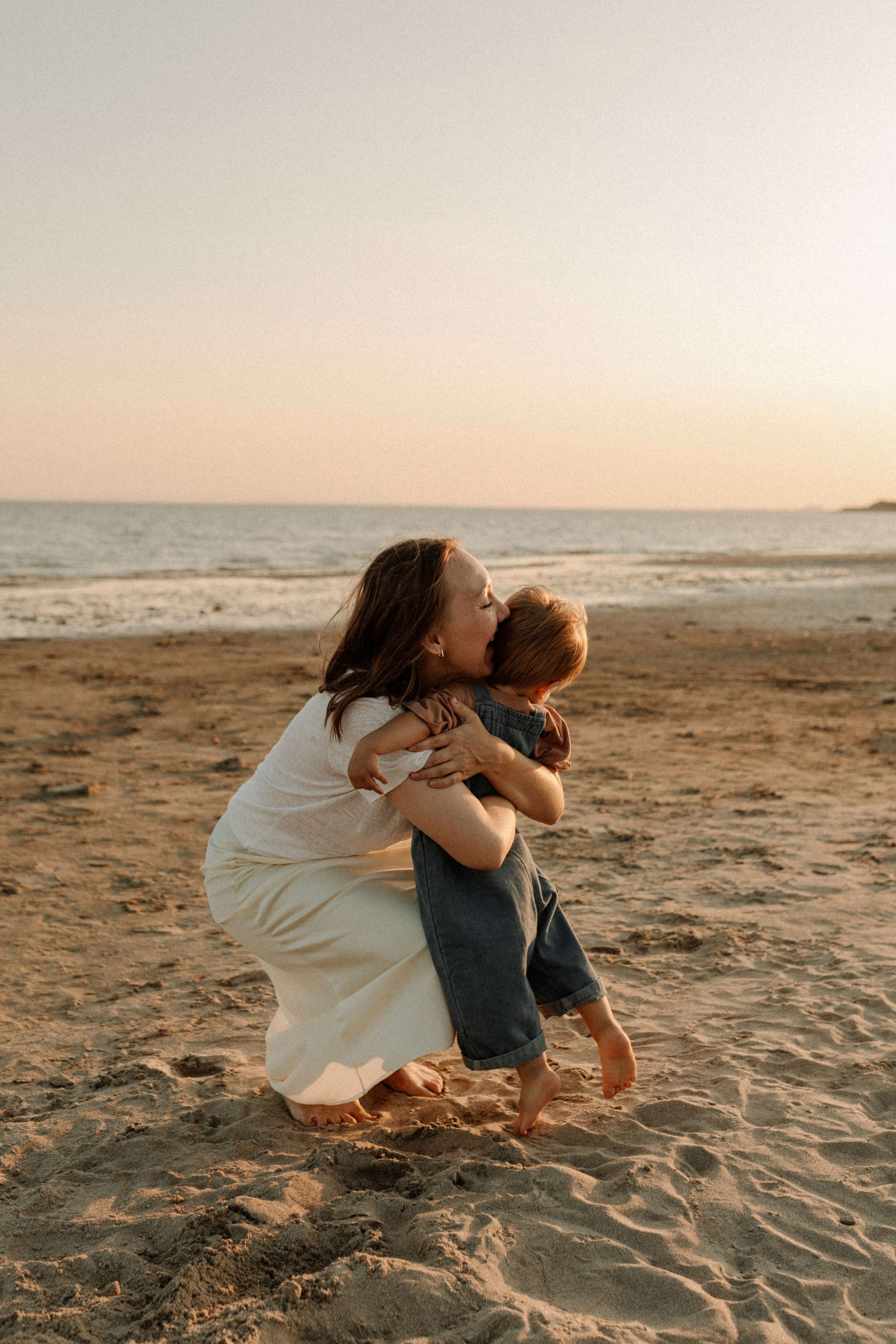 Трое у реки, не считая фотографа. Семейный фотограф в Краснодаре Яна Морева