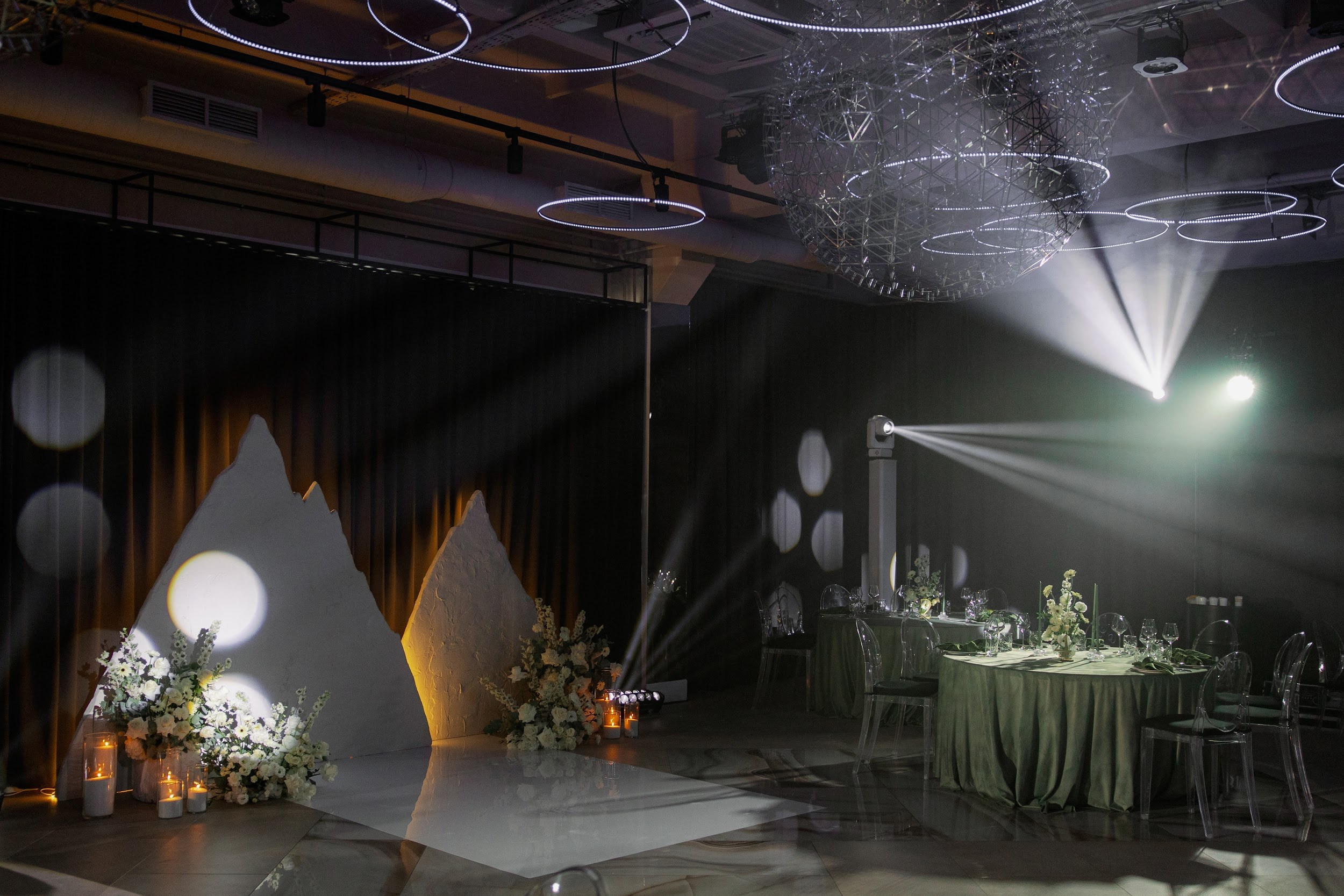 24.08 Артем и Жасмин. Свадебный организатор Екатеринбург