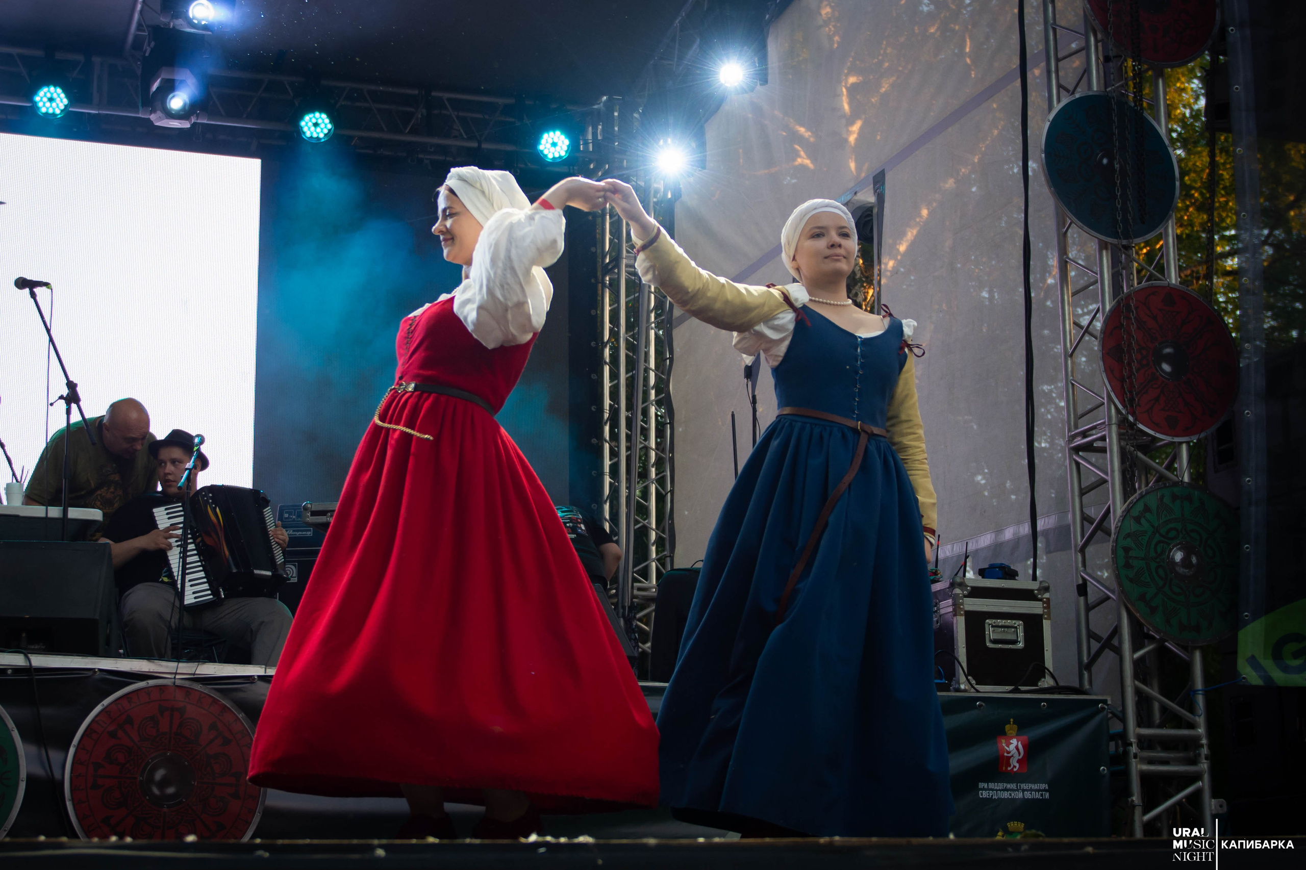 URAK MUSIC NIGHT: Фолк карнавал. Пруд Капибарки
