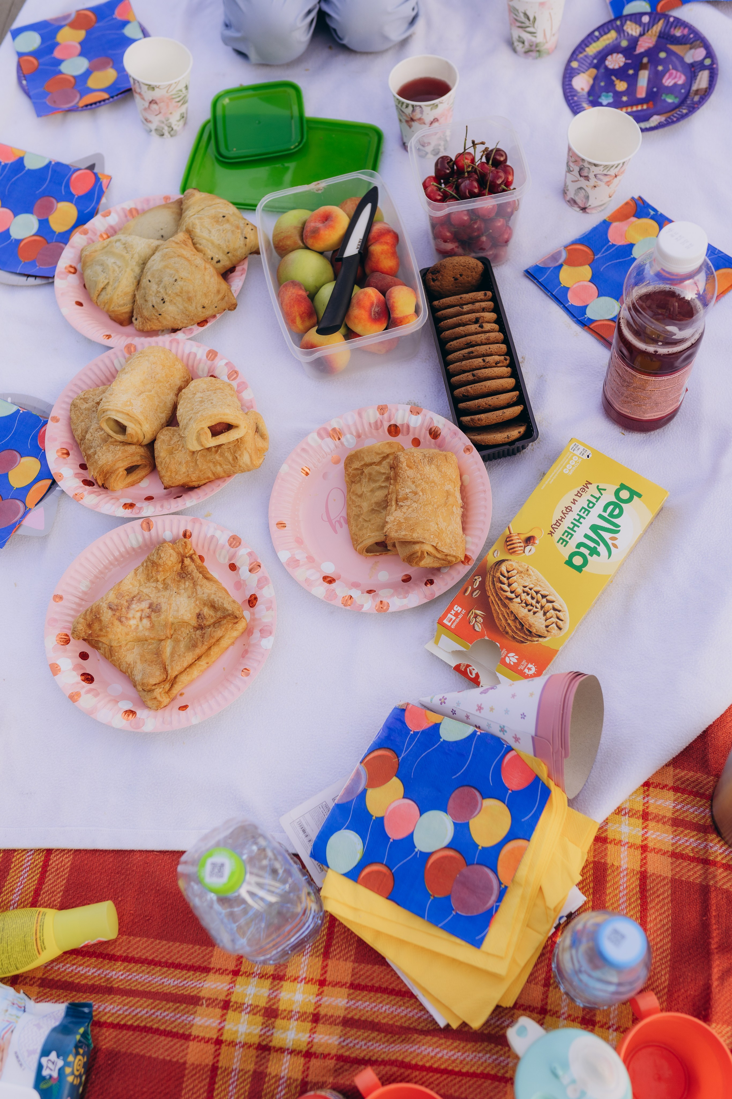 Семейная фотосессия в студии в Москве, семейный фотограф Анна Полушина. Свадебный фотограф в Москве Анна Полушина