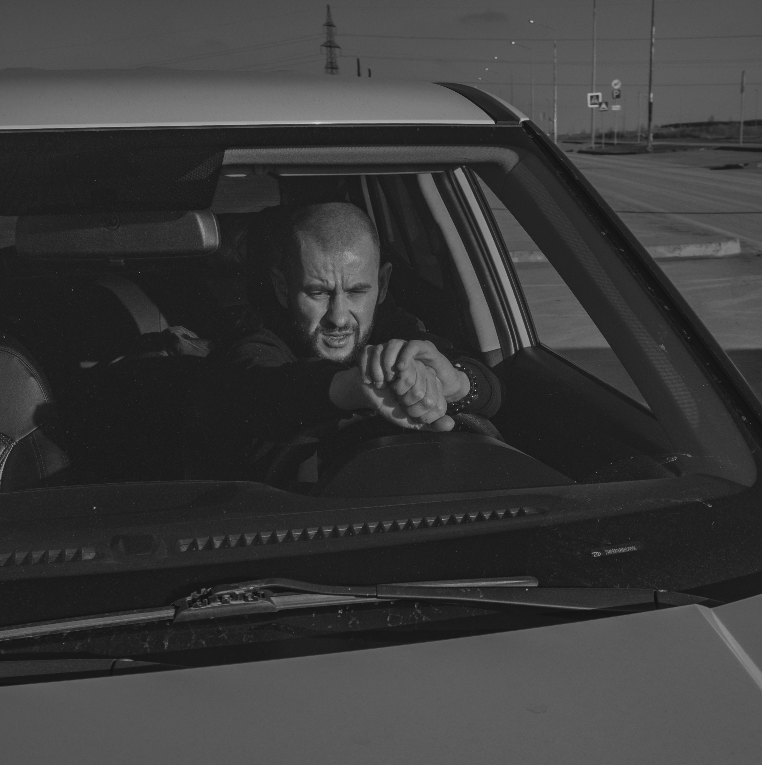 Мужская фотосессия в Машине