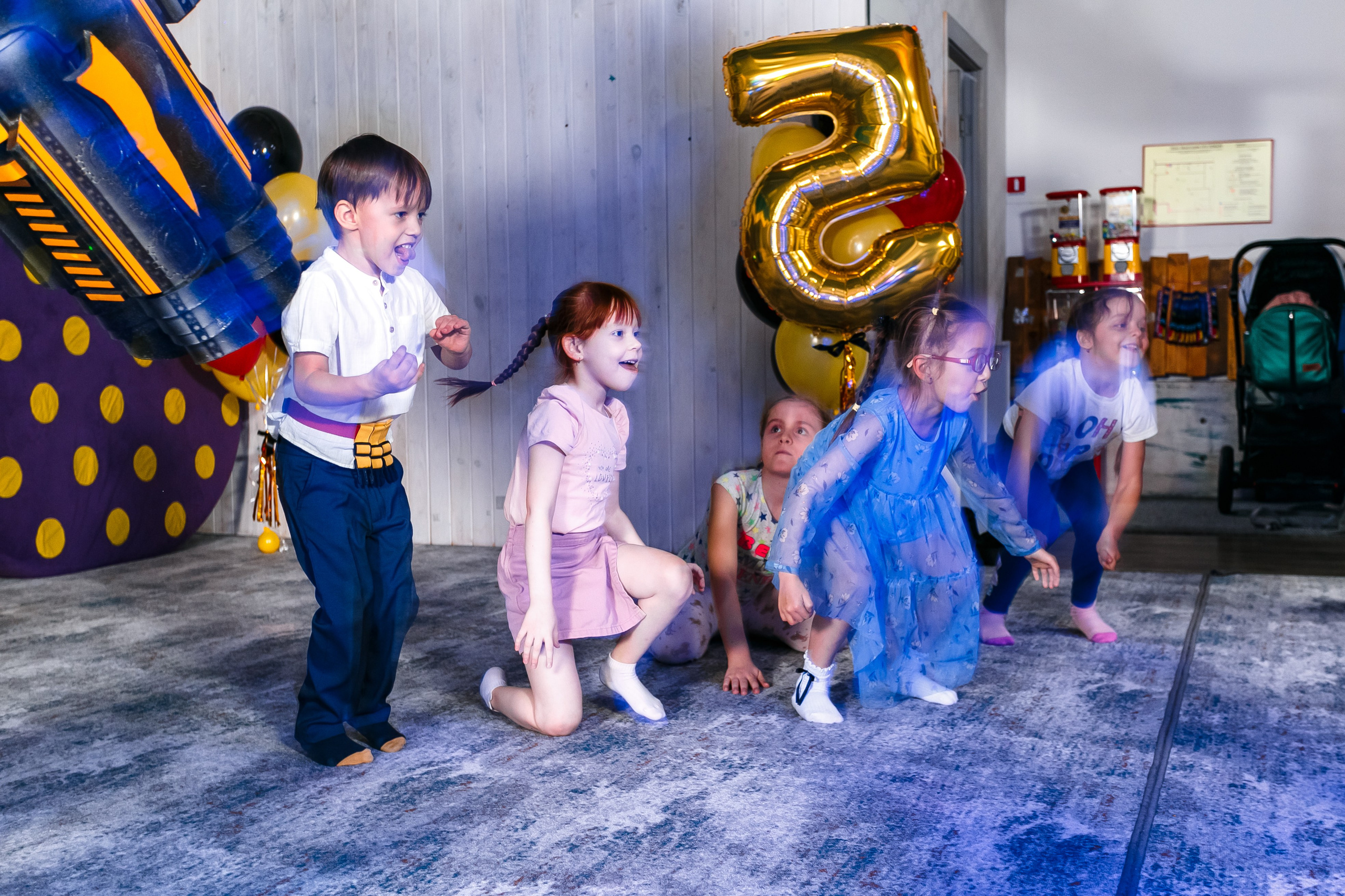 Лофт ДАКИ ДАК\ детский ДР. Фотограф в  г. Новосибирск