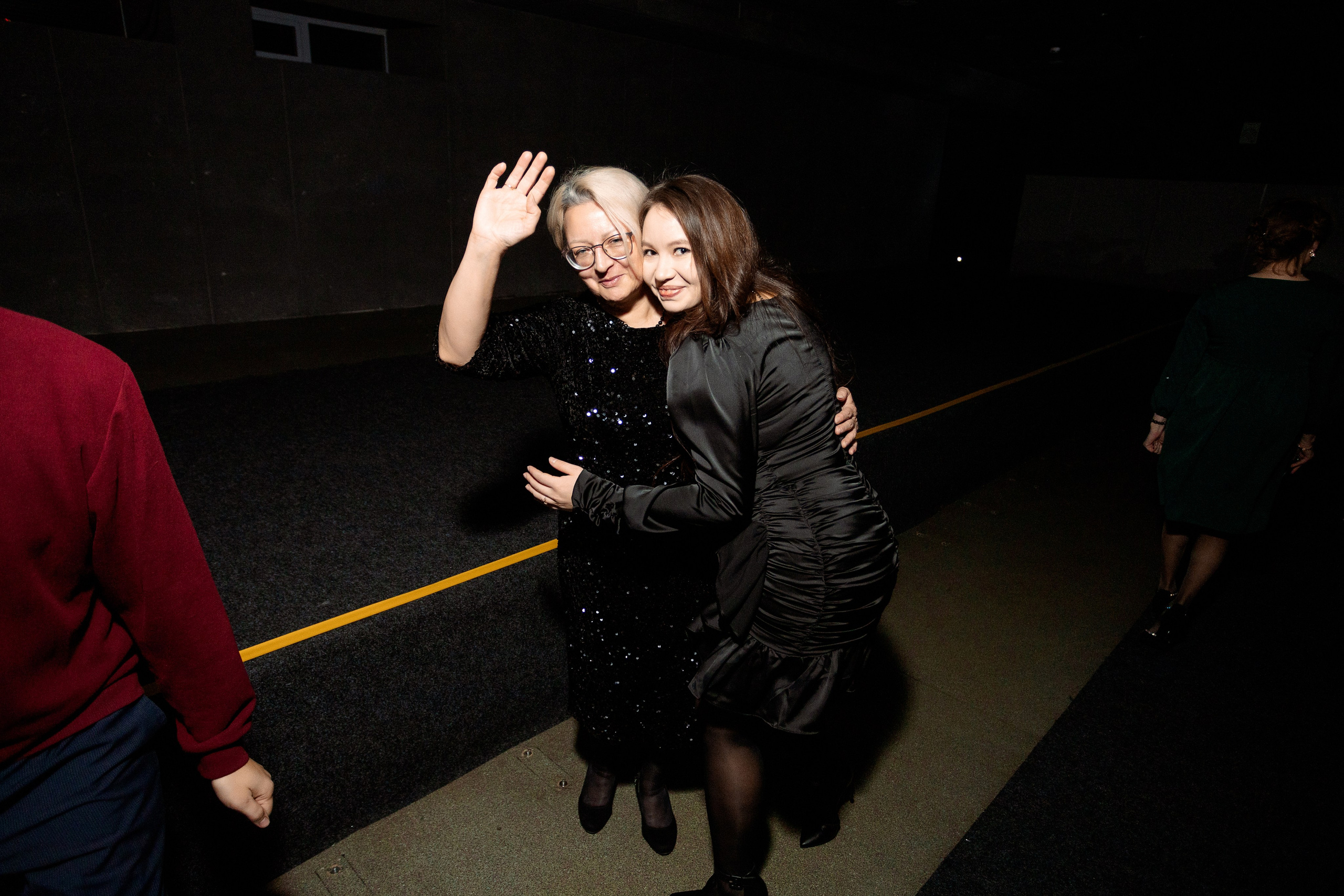 РЕПОРТАЖ: НОВЫЙ ГОД В ДК МЕТАЛЛУРГ. Профессиональный фотограф в Ижевске Леша Петров