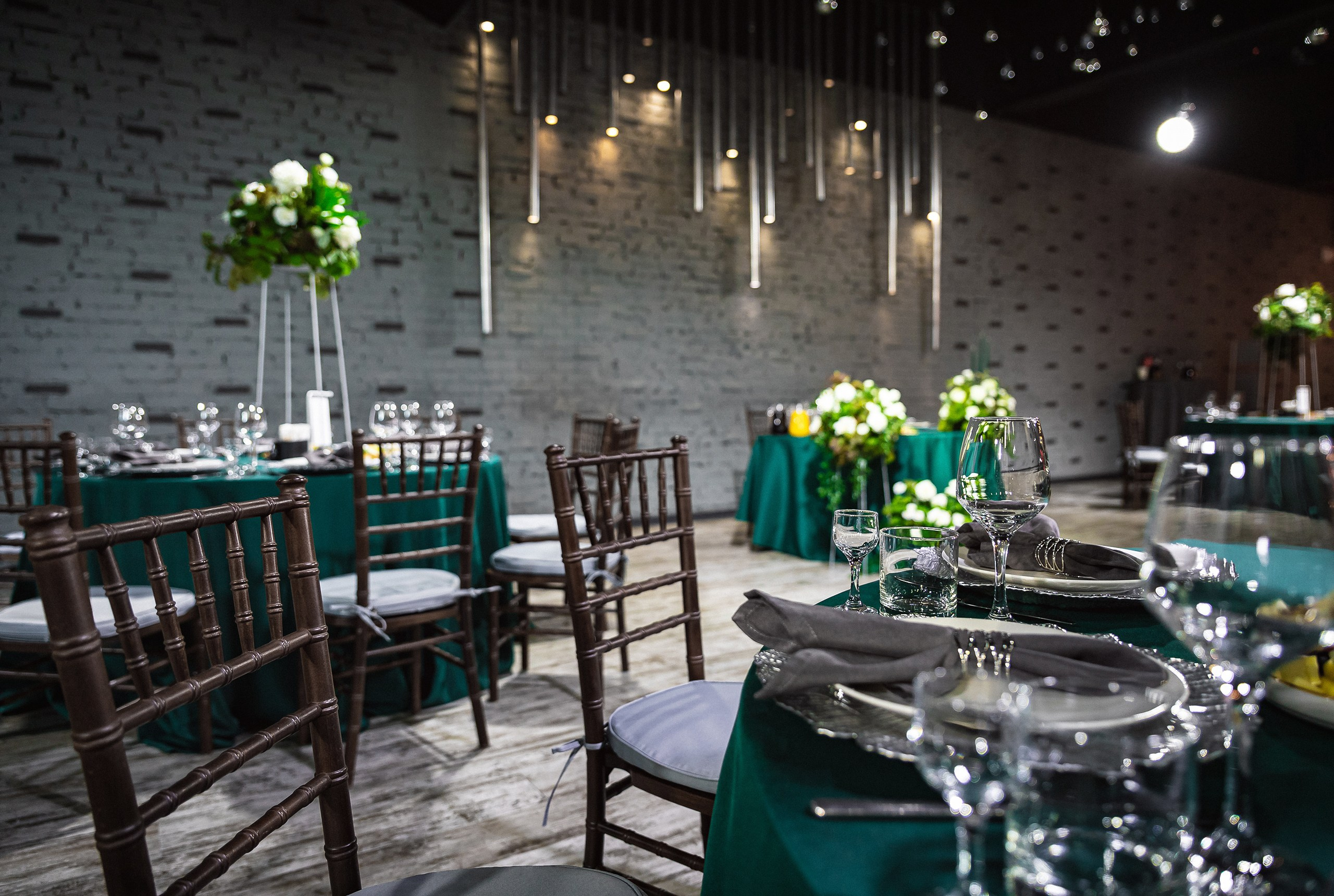 Антураж. Фотограф Сергей Шурмин