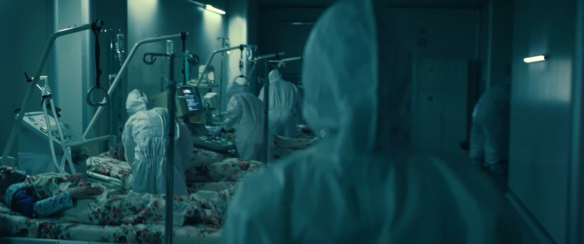 Цветокоррекция ролика «Коронавирус». Цветокоррекция и мастеринг видео в Санкт-Петербурге — Антон Евтягин