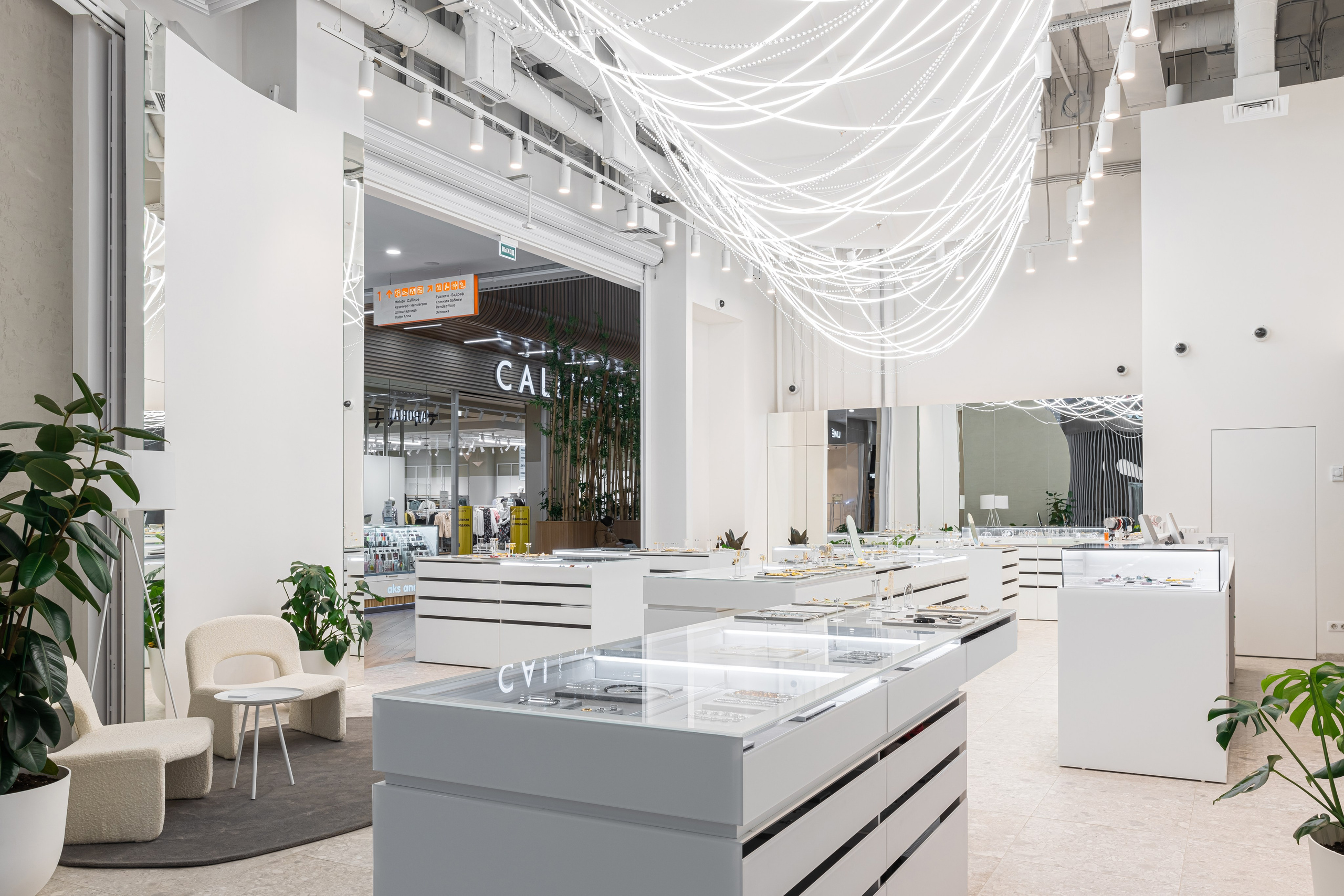 Универмаг украшений Poison Drop, г. Казань. Иван Благушин. Интерьерный и архитектурный фотограф в Москве и Санкт-Петербурге