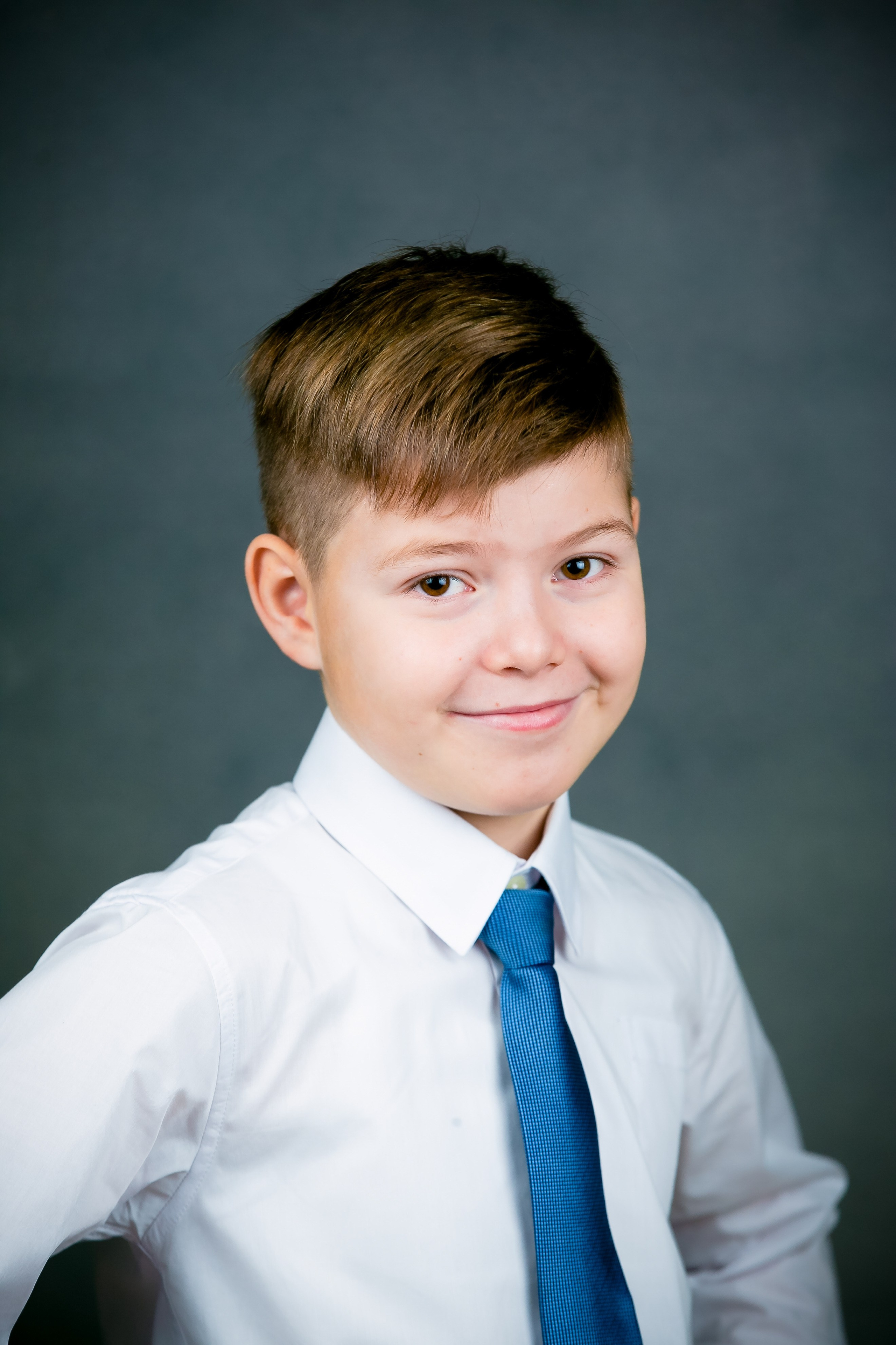 Съёмка младших классов. Фотограф в Мурманске Андрей Полярик, фотоальбомы