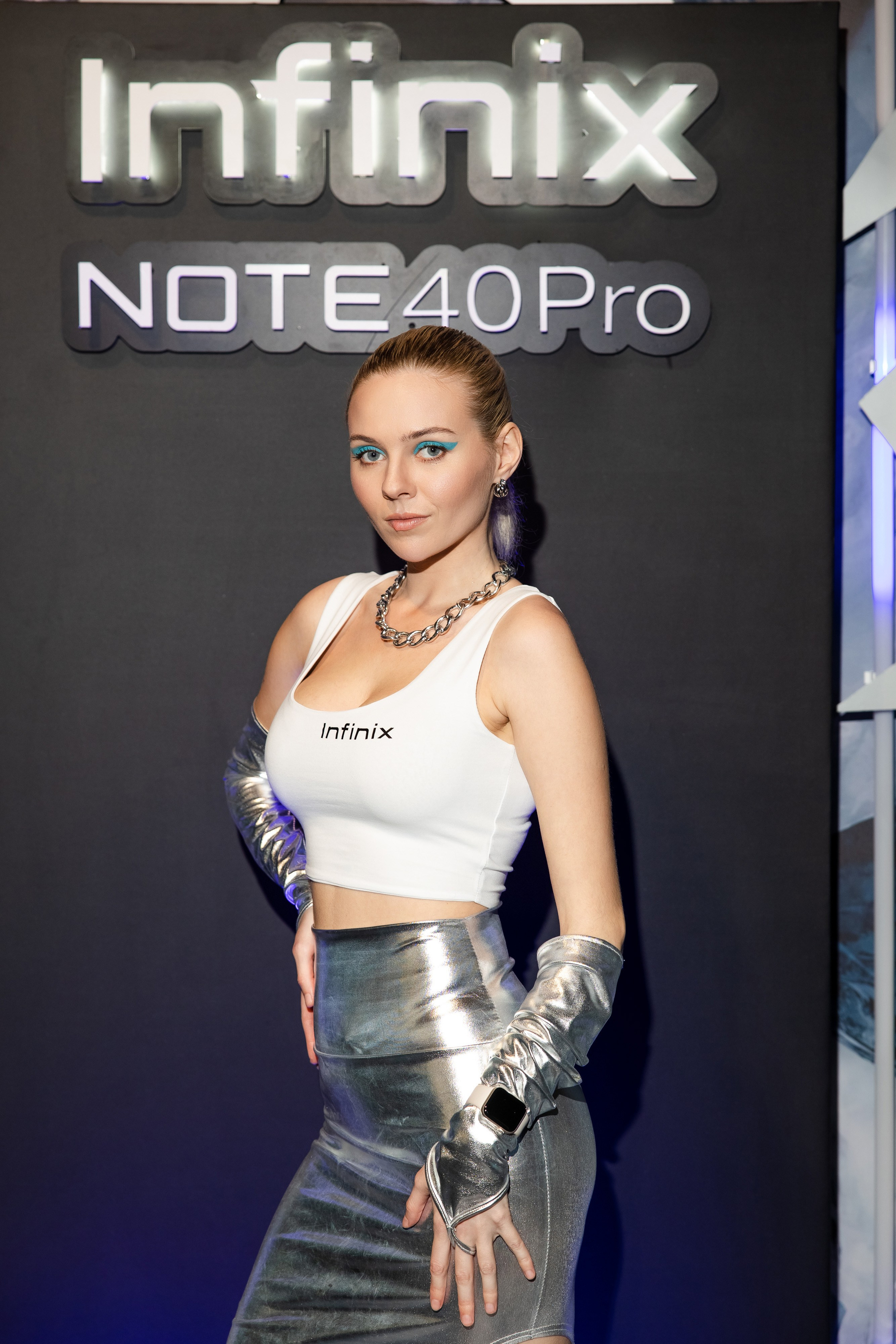 Презентация Infinix. Свадебный репортажный фотограф в Москве